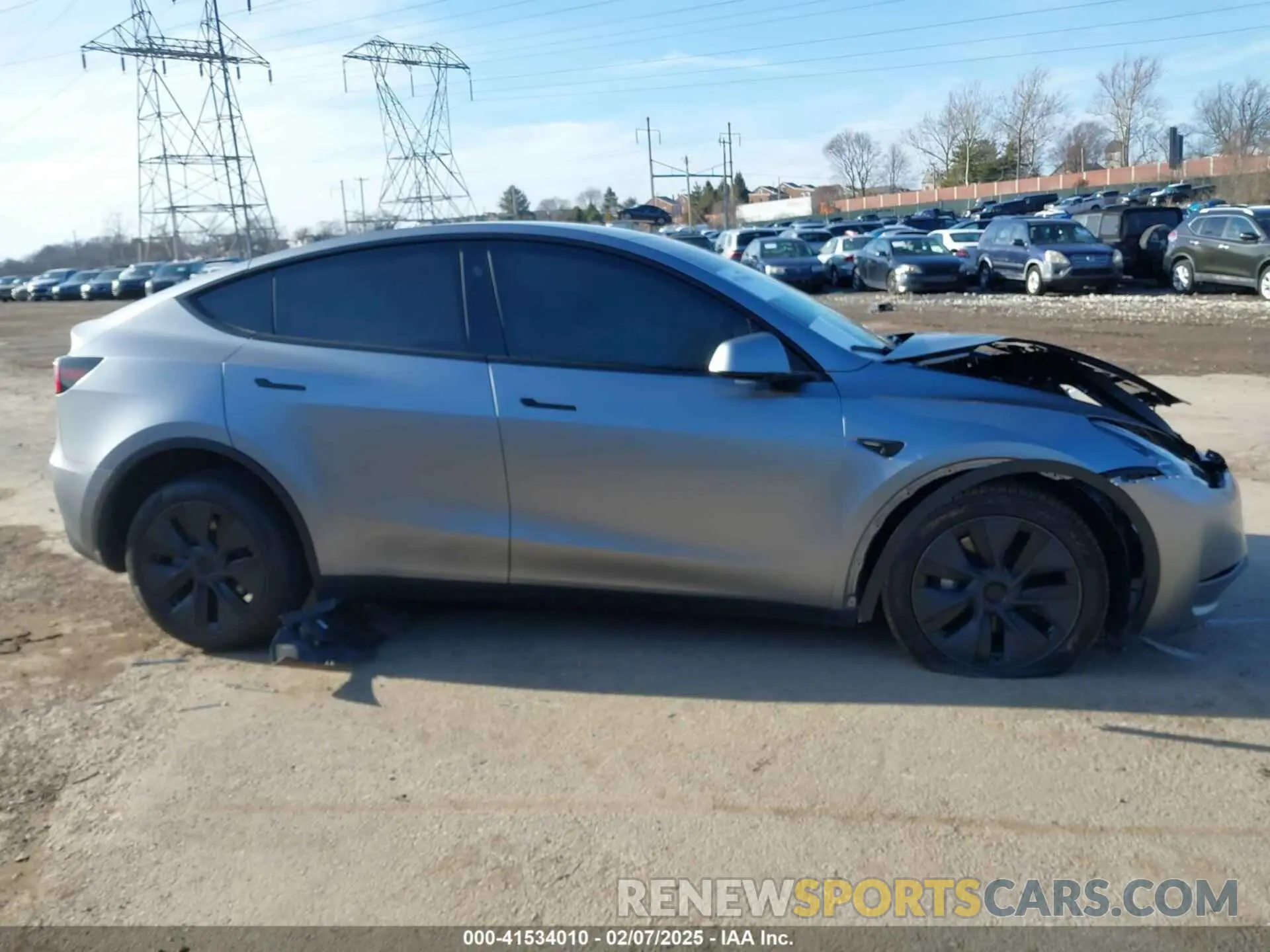 13 fotografías del automóvil dañado 7SAYGDEE2RA311261 TESLA MODEL Y 2024