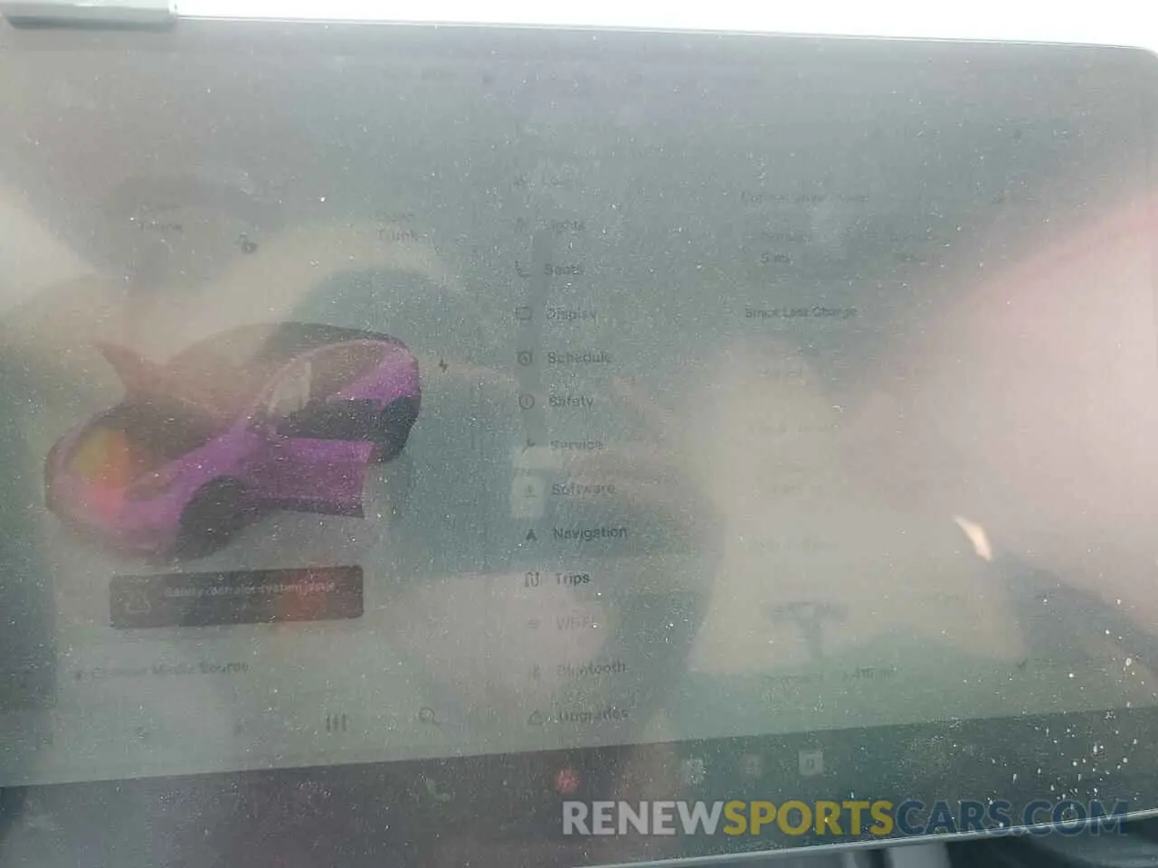 9 fotografías del automóvil dañado 7SAYGDEE2RA335818 TESLA MODEL Y 2024