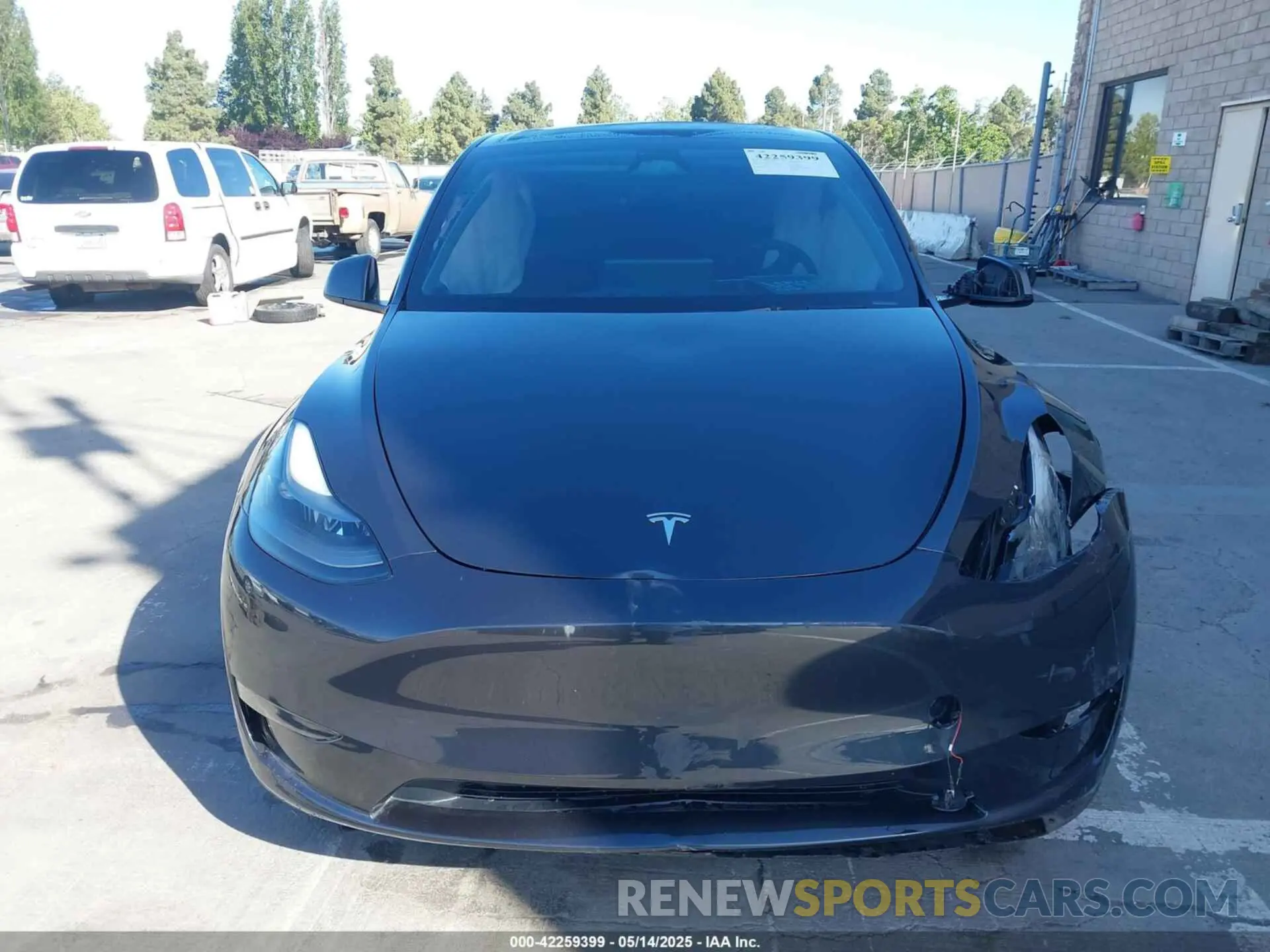 12 fotografías del automóvil dañado 7SAYGDEE2RF005762 TESLA MODEL Y 2024