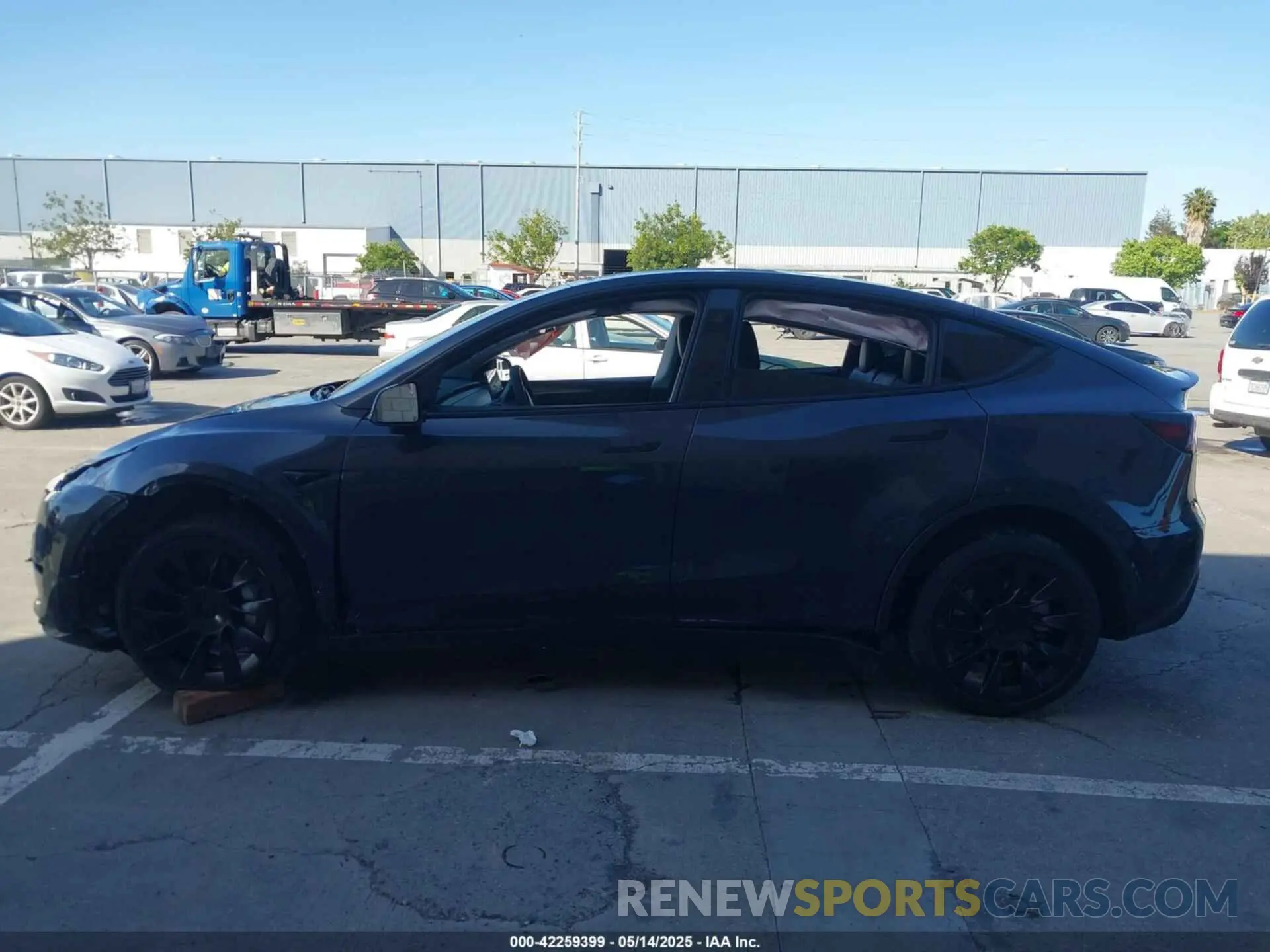 14 fotografías del automóvil dañado 7SAYGDEE2RF005762 TESLA MODEL Y 2024