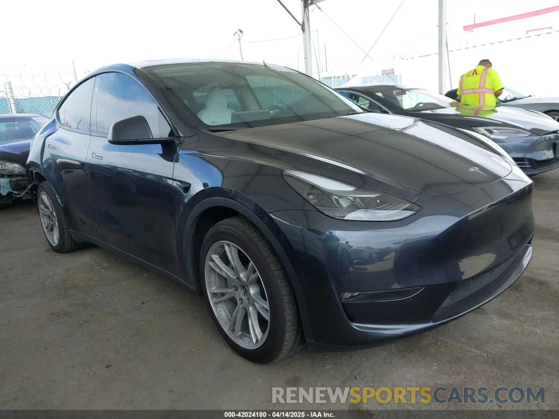 1 fotografías del automóvil dañado 7SAYGDEE2RF069588 TESLA MODEL Y 2024