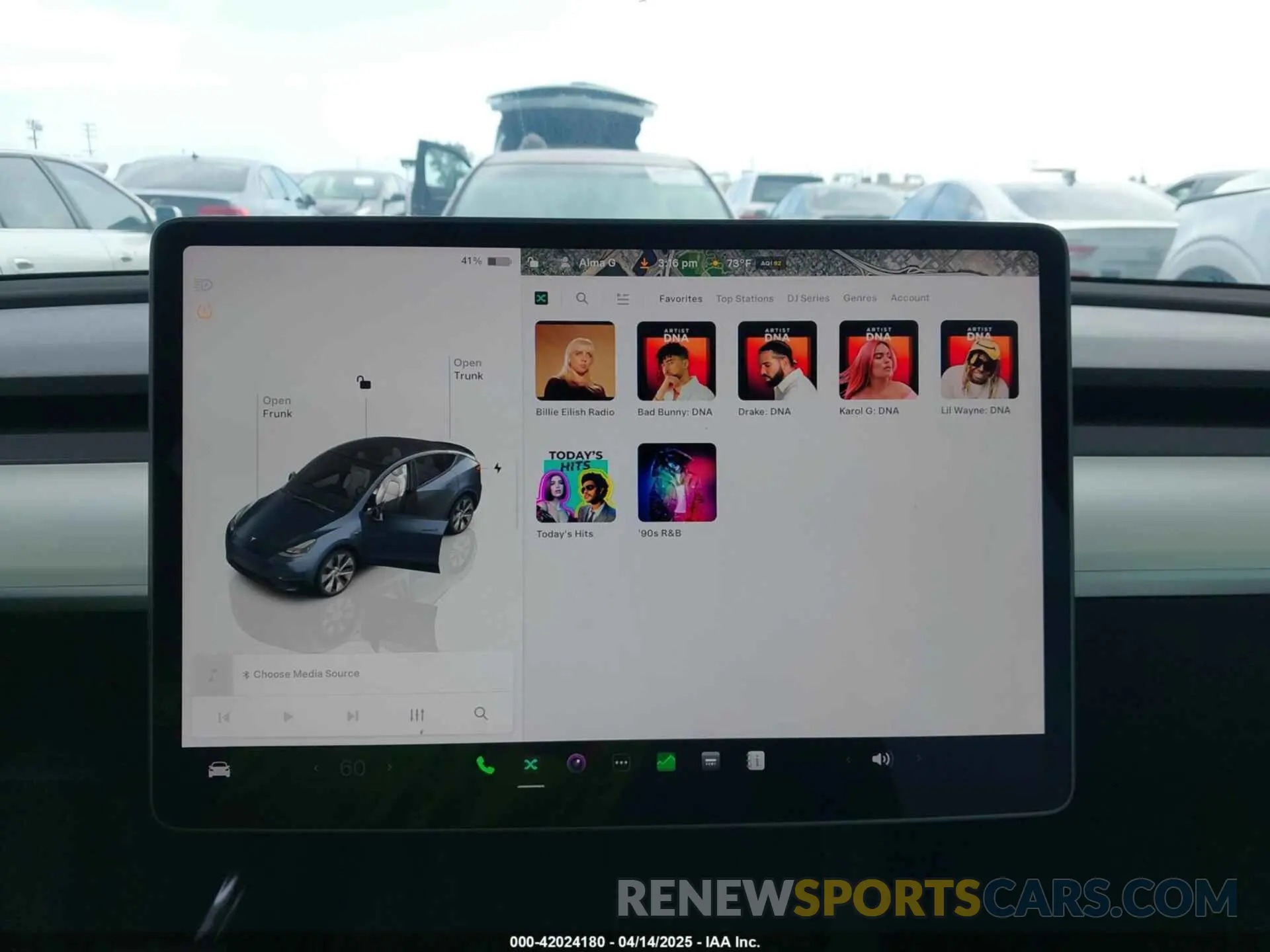 18 fotografías del automóvil dañado 7SAYGDEE2RF069588 TESLA MODEL Y 2024