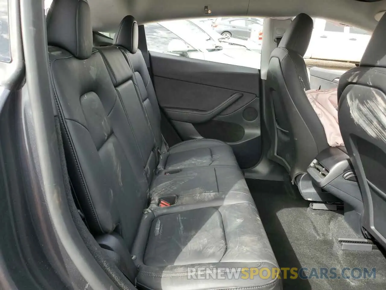 11 fotografías del automóvil dañado 7SAYGDEE2RF124380 TESLA MODEL Y 2024