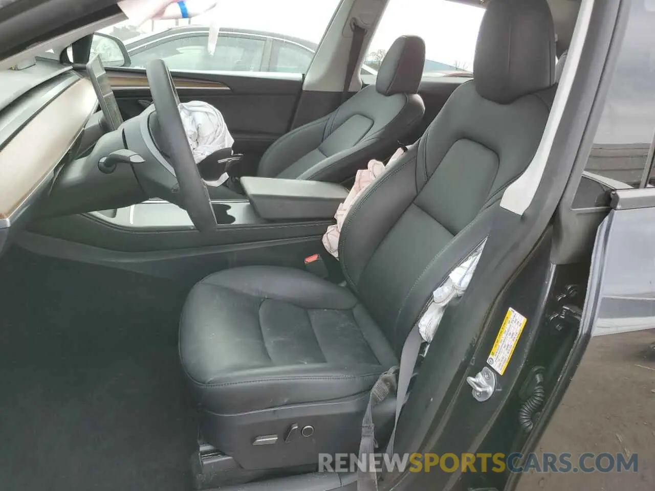 7 fotografías del automóvil dañado 7SAYGDEE2RF124380 TESLA MODEL Y 2024