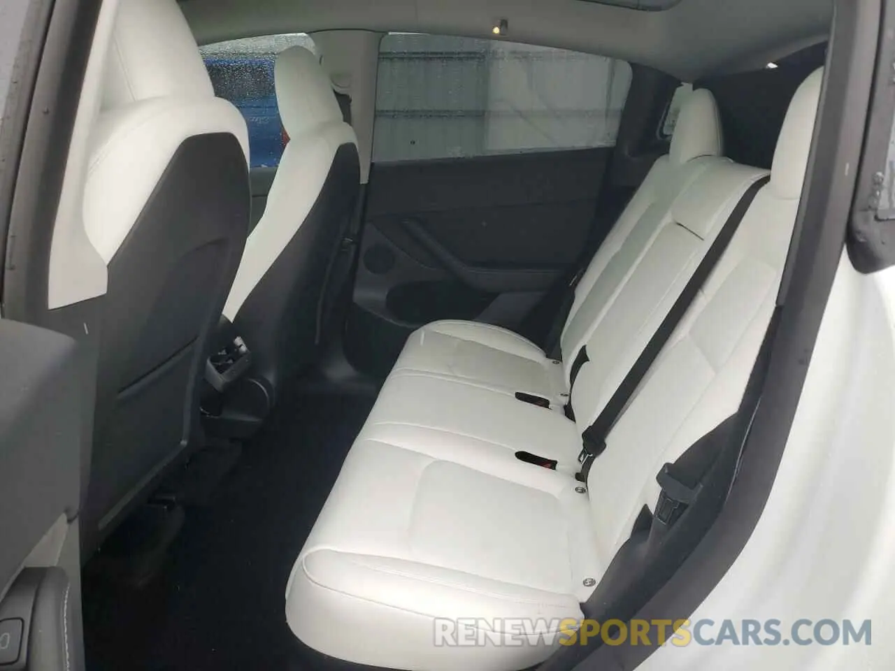 11 fotografías del automóvil dañado 7SAYGDEE2RF160327 TESLA MODEL Y 2024