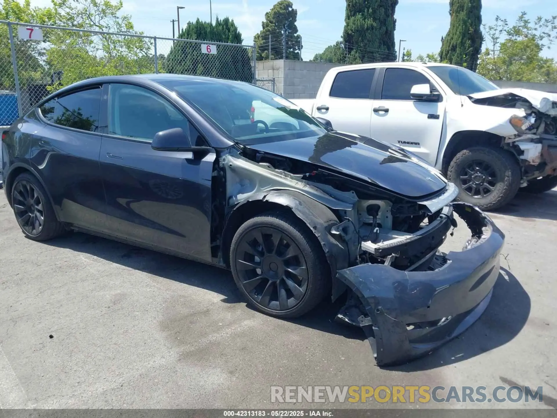 1 fotografías del automóvil dañado 7SAYGDEE2RF165012 TESLA MODEL Y 2024