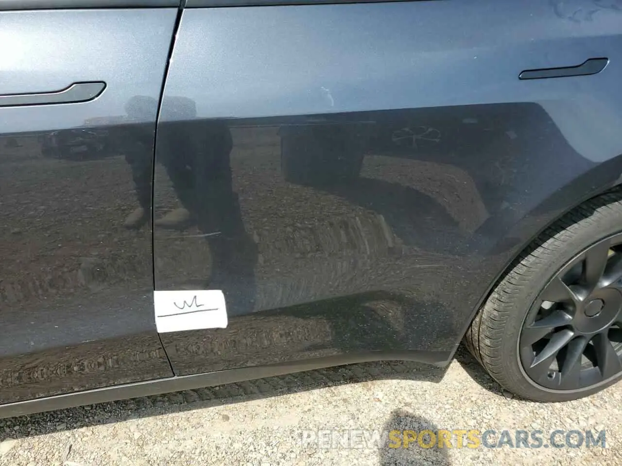 12 fotografías del automóvil dañado 7SAYGDEE3RA234223 TESLA MODEL Y 2024