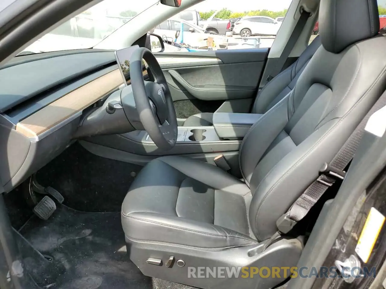 7 fotografías del automóvil dañado 7SAYGDEE3RA234223 TESLA MODEL Y 2024