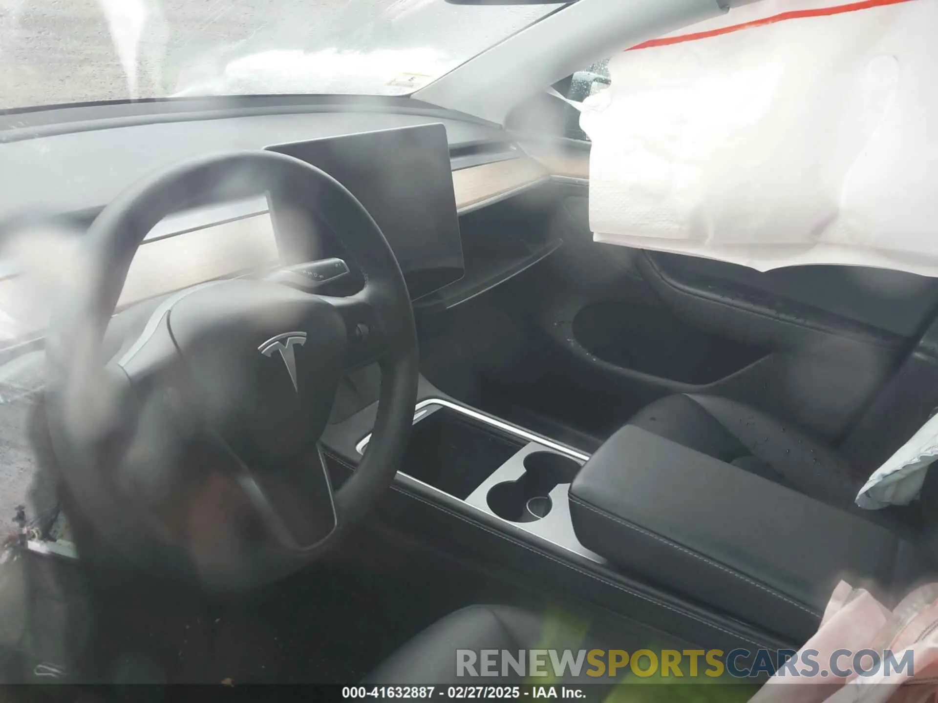 7 fotografías del automóvil dañado 7SAYGDEE3RA239499 TESLA MODEL Y 2024