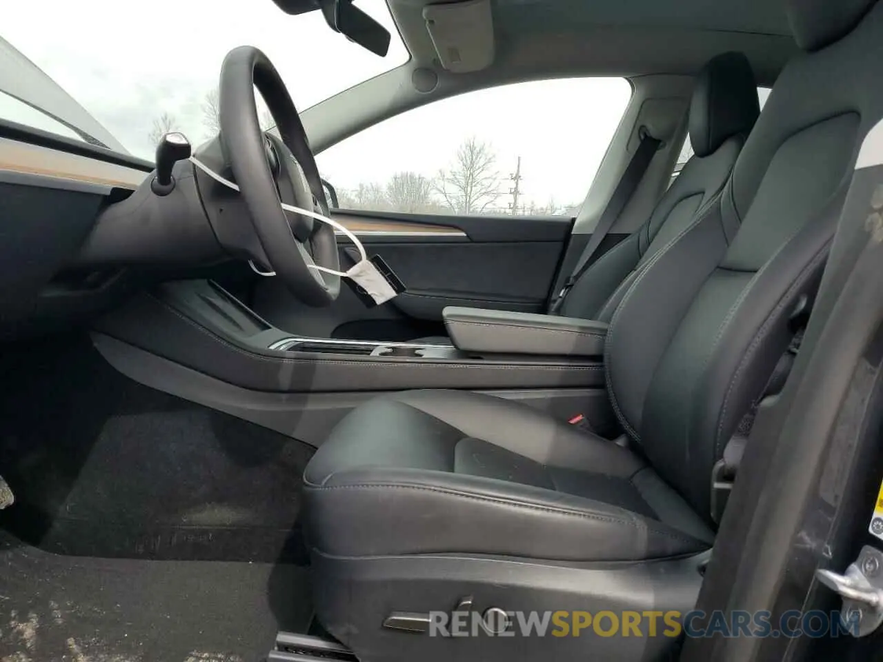 7 fotografías del automóvil dañado 7SAYGDEE3RA244878 TESLA MODEL Y 2024