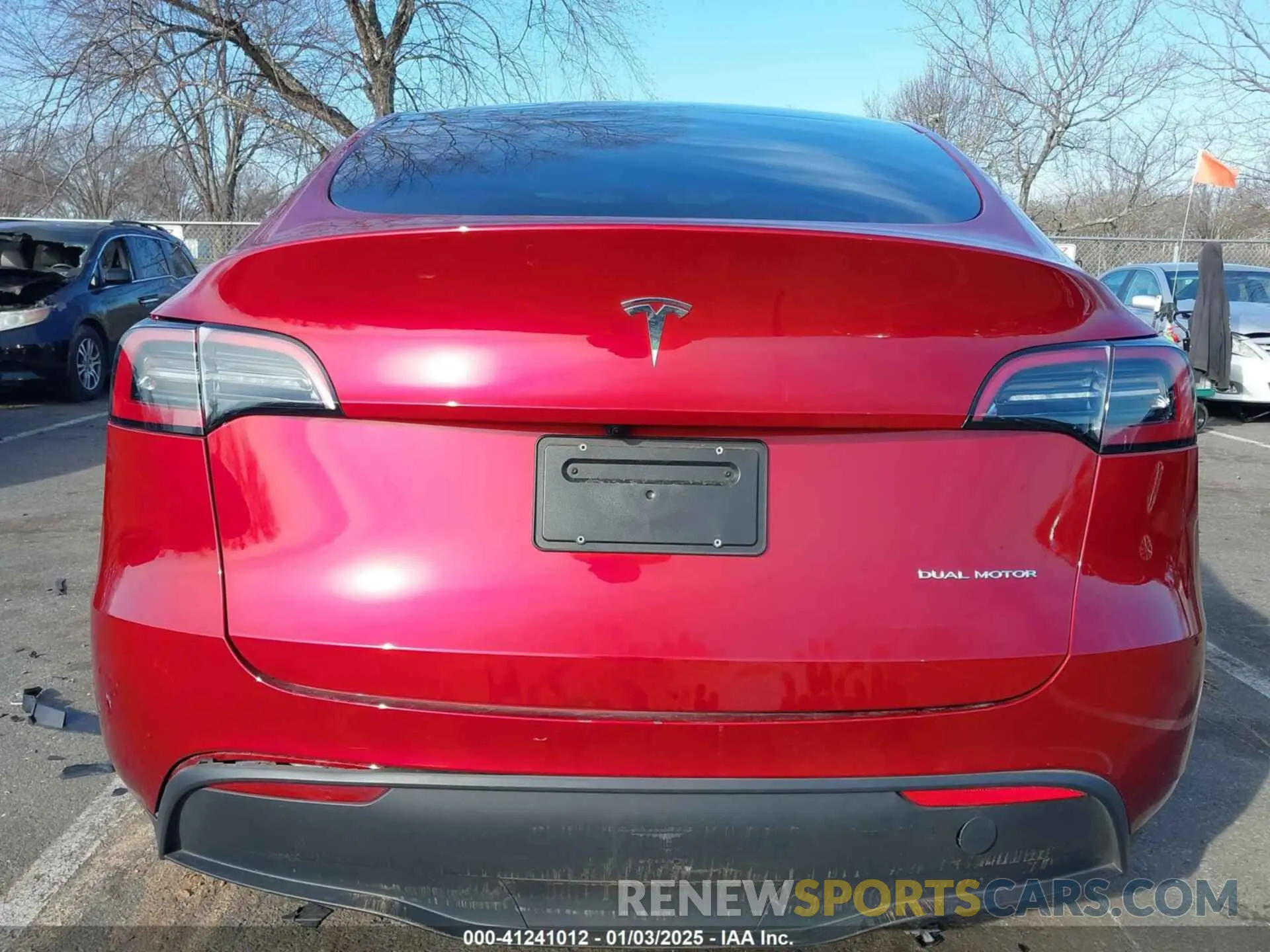 15 fotografías del automóvil dañado 7SAYGDEE3RA284801 TESLA MODEL Y 2024