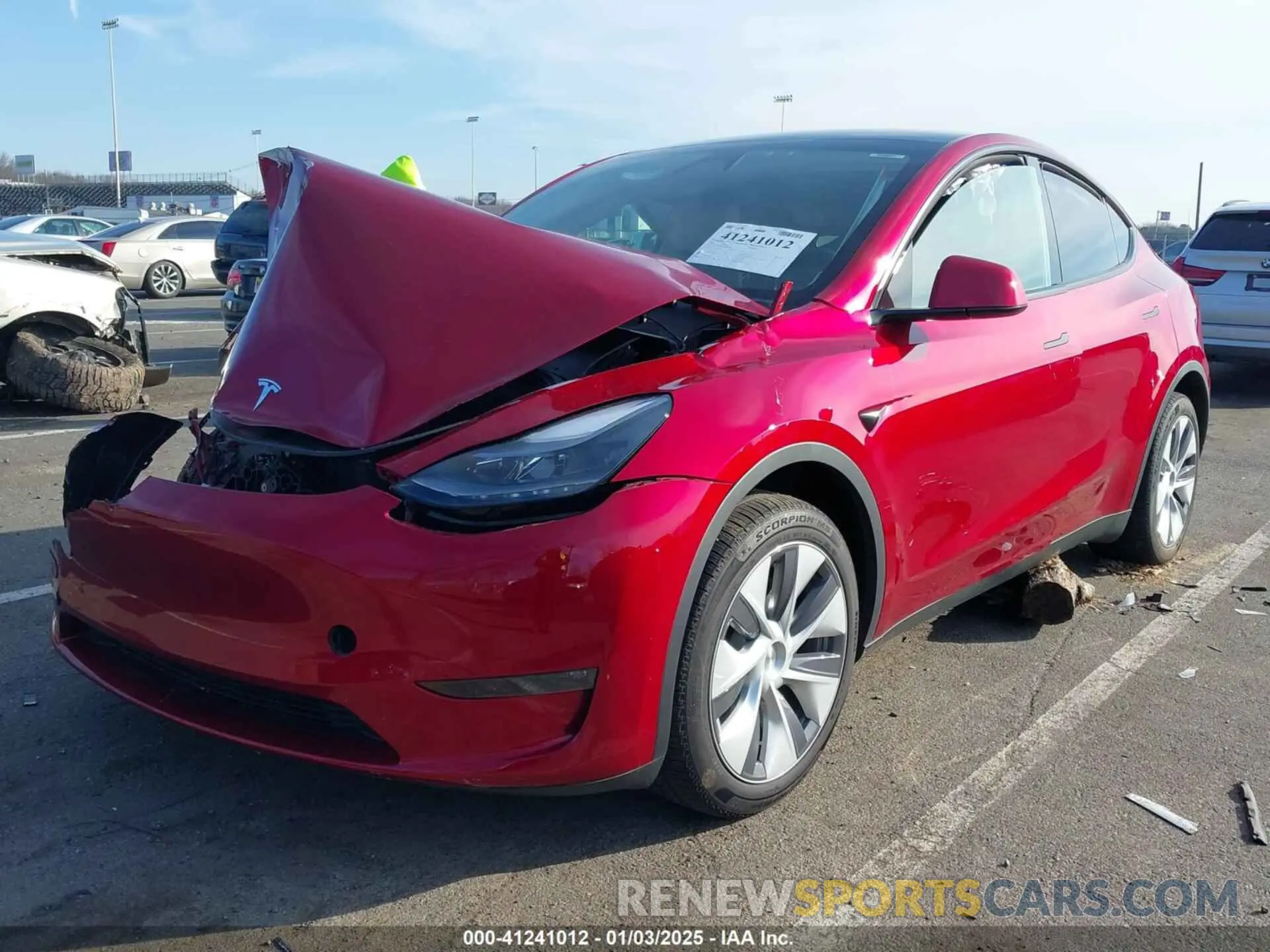 2 fotografías del automóvil dañado 7SAYGDEE3RA284801 TESLA MODEL Y 2024