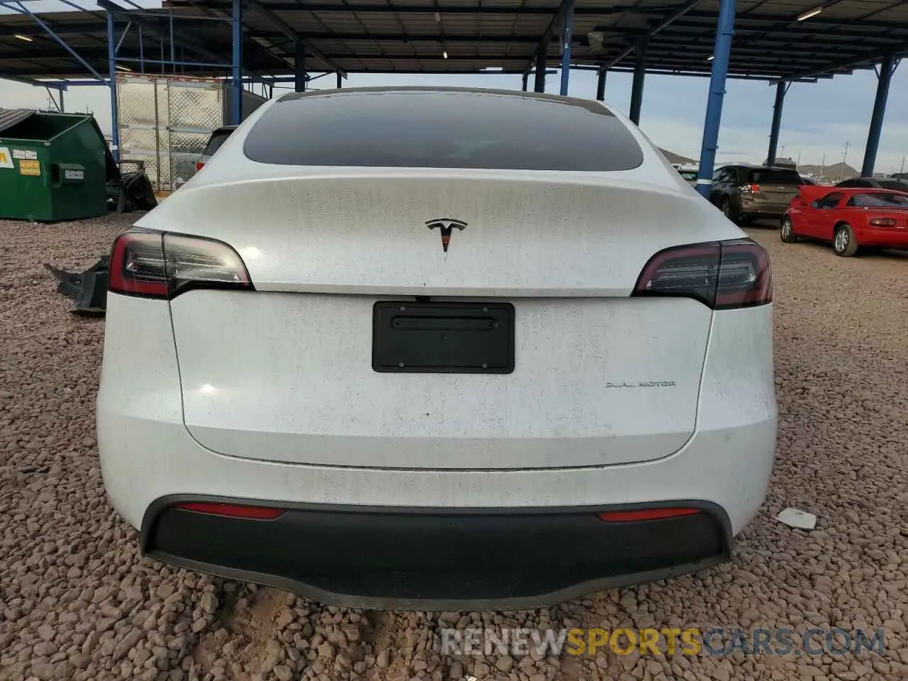 6 fotografías del automóvil dañado 7SAYGDEE3RA291800 TESLA MODEL Y 2024