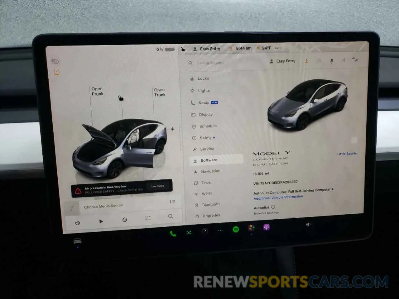 9 fotografías del automóvil dañado 7SAYGDEE3RA293367 TESLA MODEL Y 2024