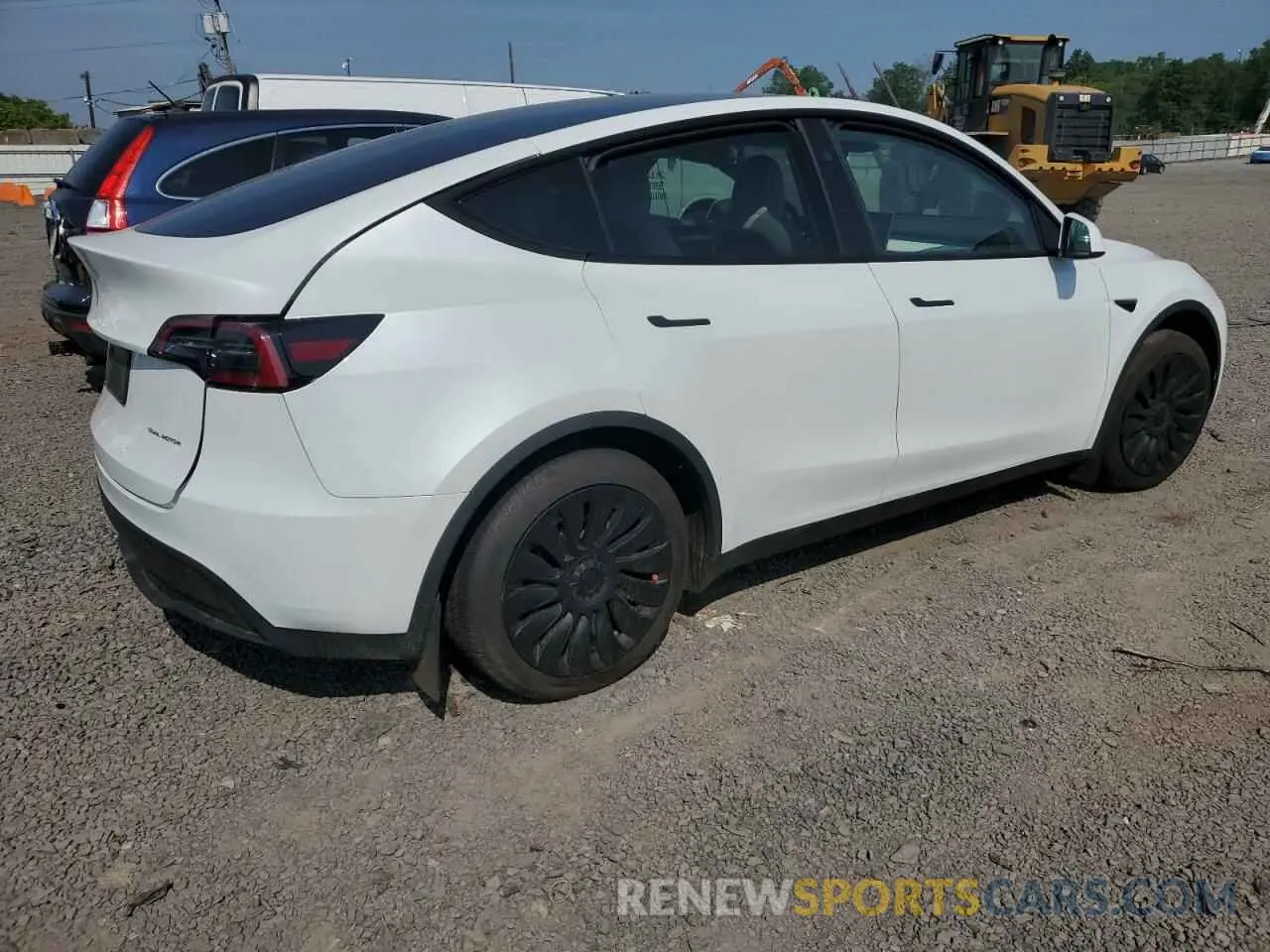 3 fotografías del automóvil dañado 7SAYGDEE3RA300642 TESLA MODEL Y 2024