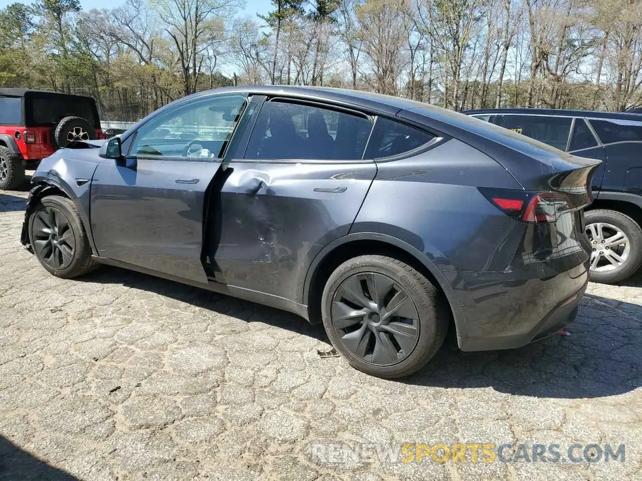 2 fotografías del automóvil dañado 7SAYGDEE3RA323029 TESLA MODEL Y 2024