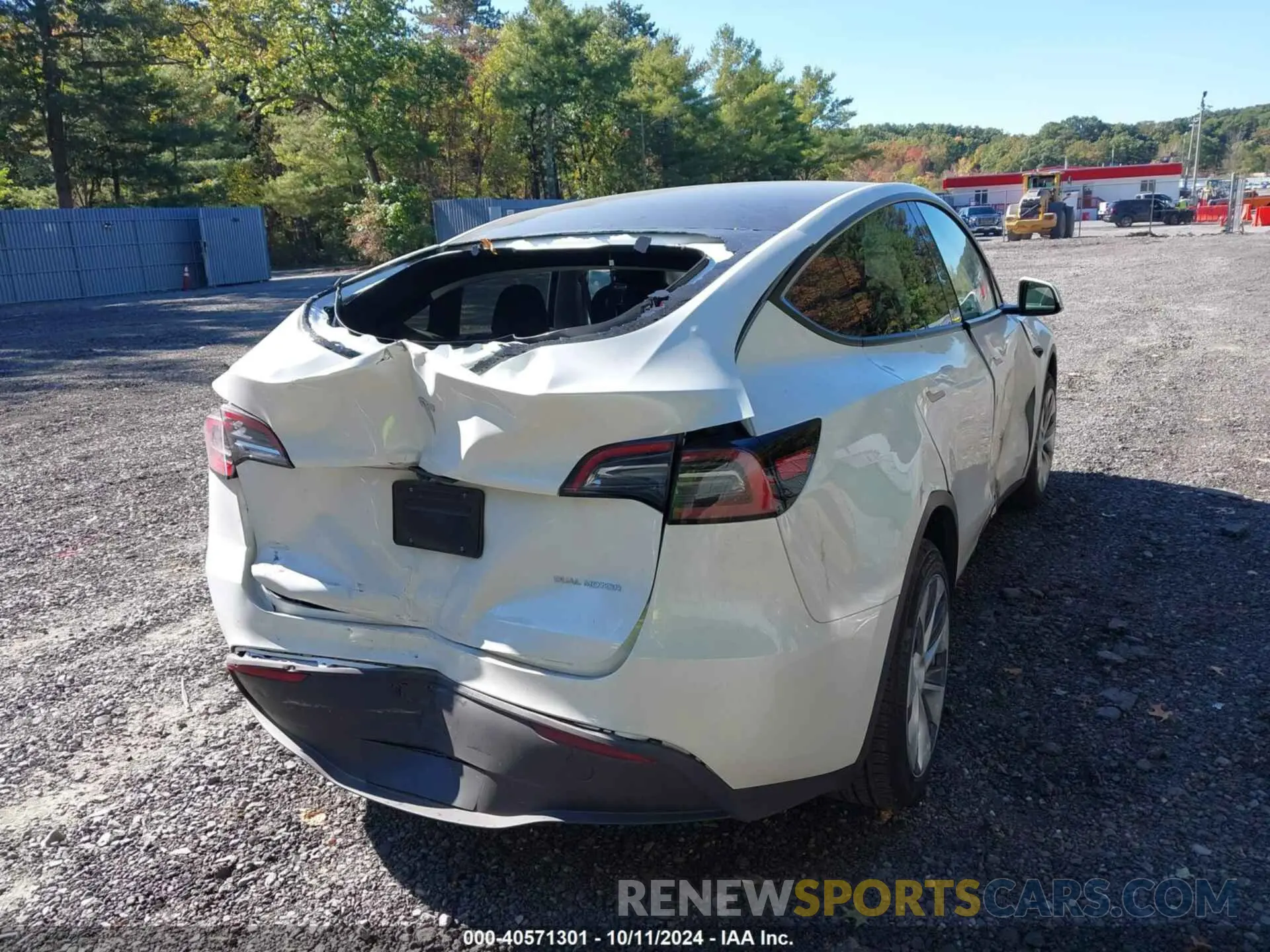 6 fotografías del automóvil dañado 7SAYGDEE3RF007794 TESLA MODEL Y 2024