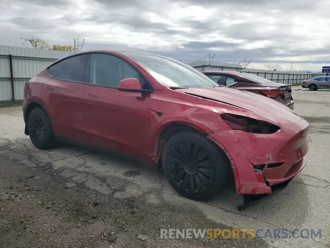 4 fotografías del automóvil dañado 7SAYGDEE3RF046322 TESLA MODEL Y 2024