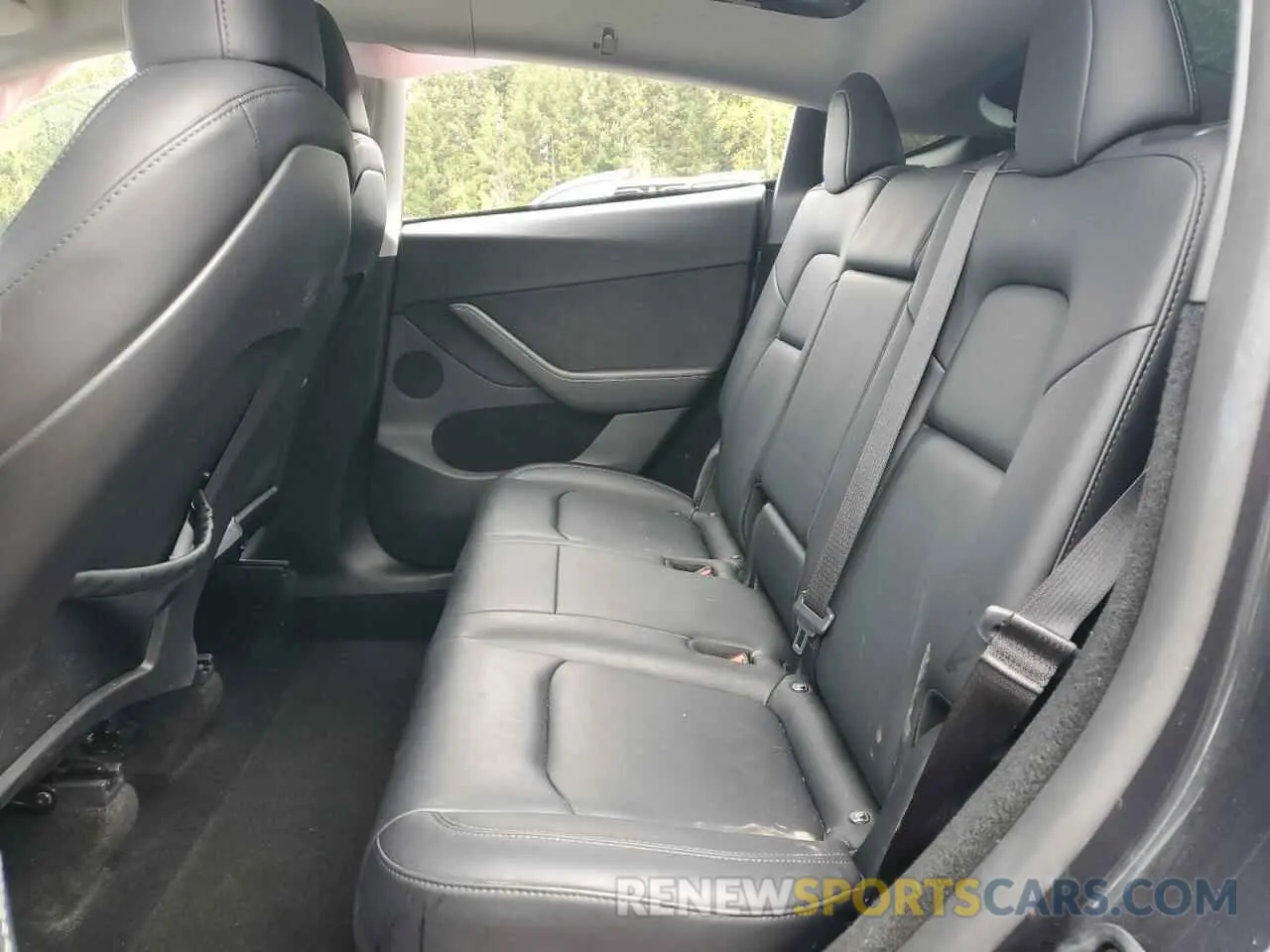 11 fotografías del automóvil dañado 7SAYGDEE3RF072919 TESLA MODEL Y 2024