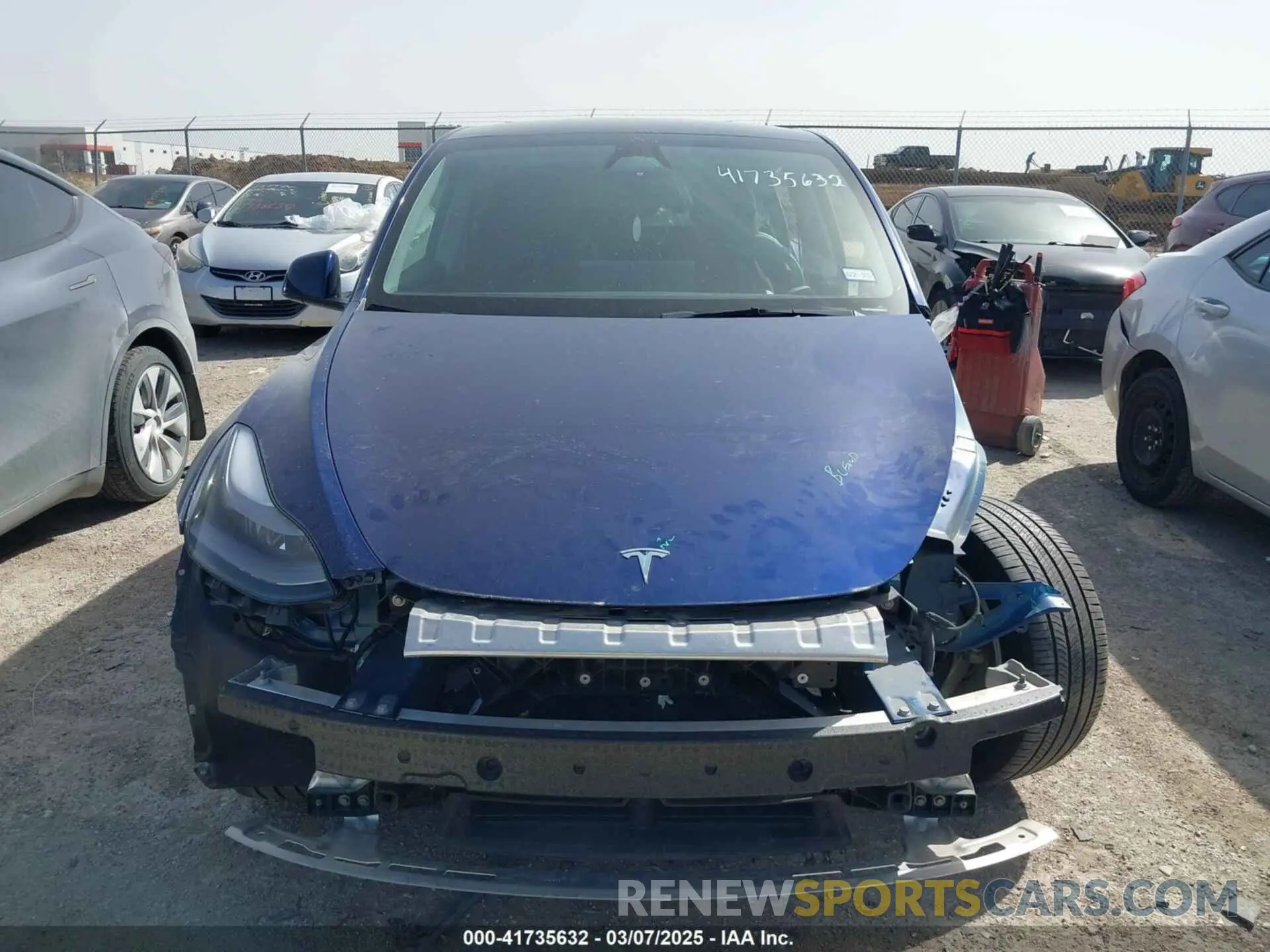 12 fotografías del automóvil dañado 7SAYGDEE4RA247417 TESLA MODEL Y 2024