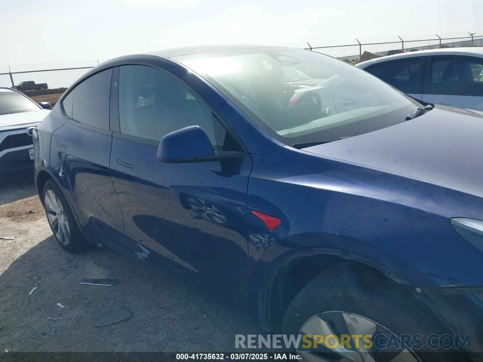 13 fotografías del automóvil dañado 7SAYGDEE4RA247417 TESLA MODEL Y 2024