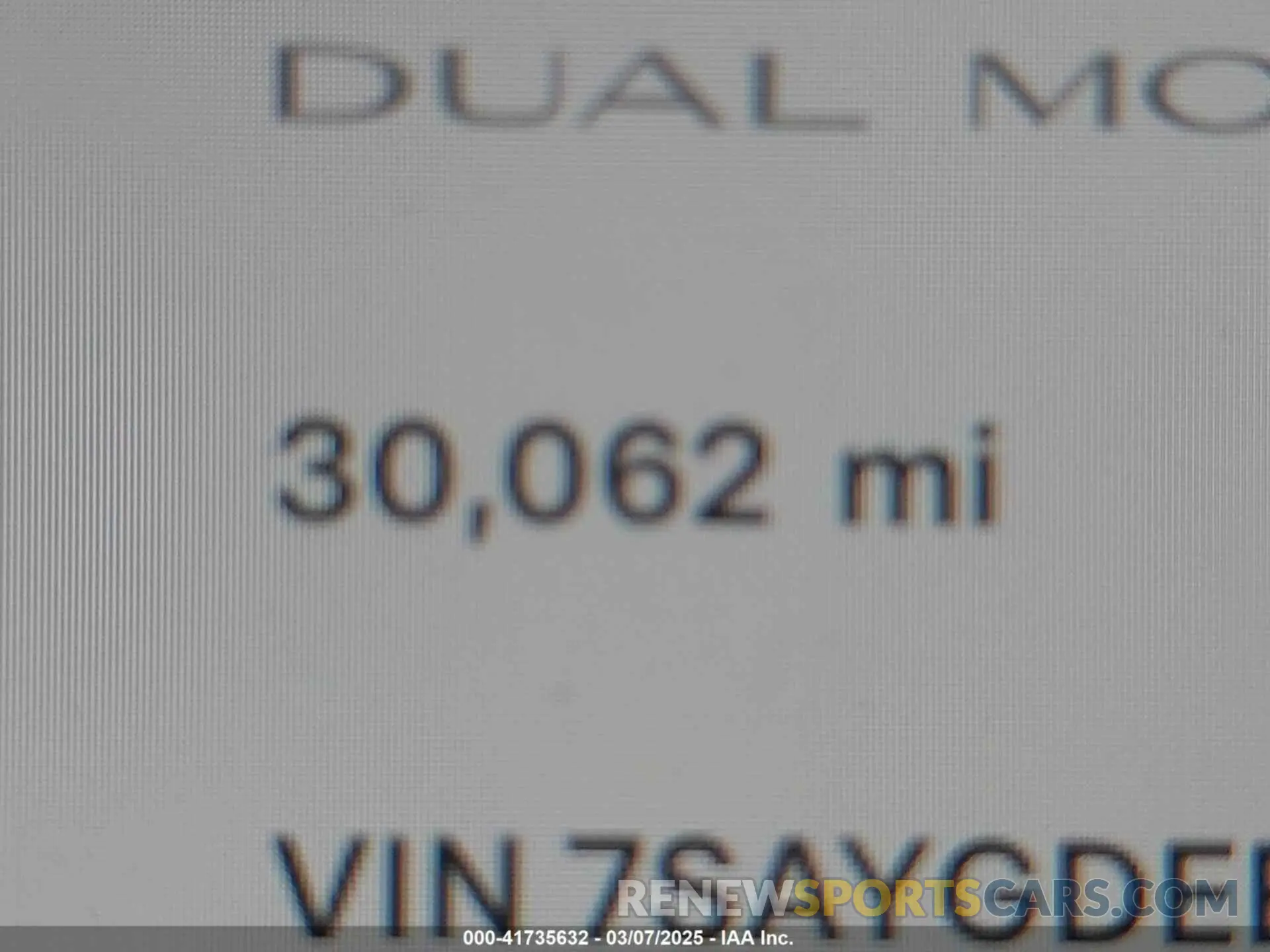 15 fotografías del automóvil dañado 7SAYGDEE4RA247417 TESLA MODEL Y 2024