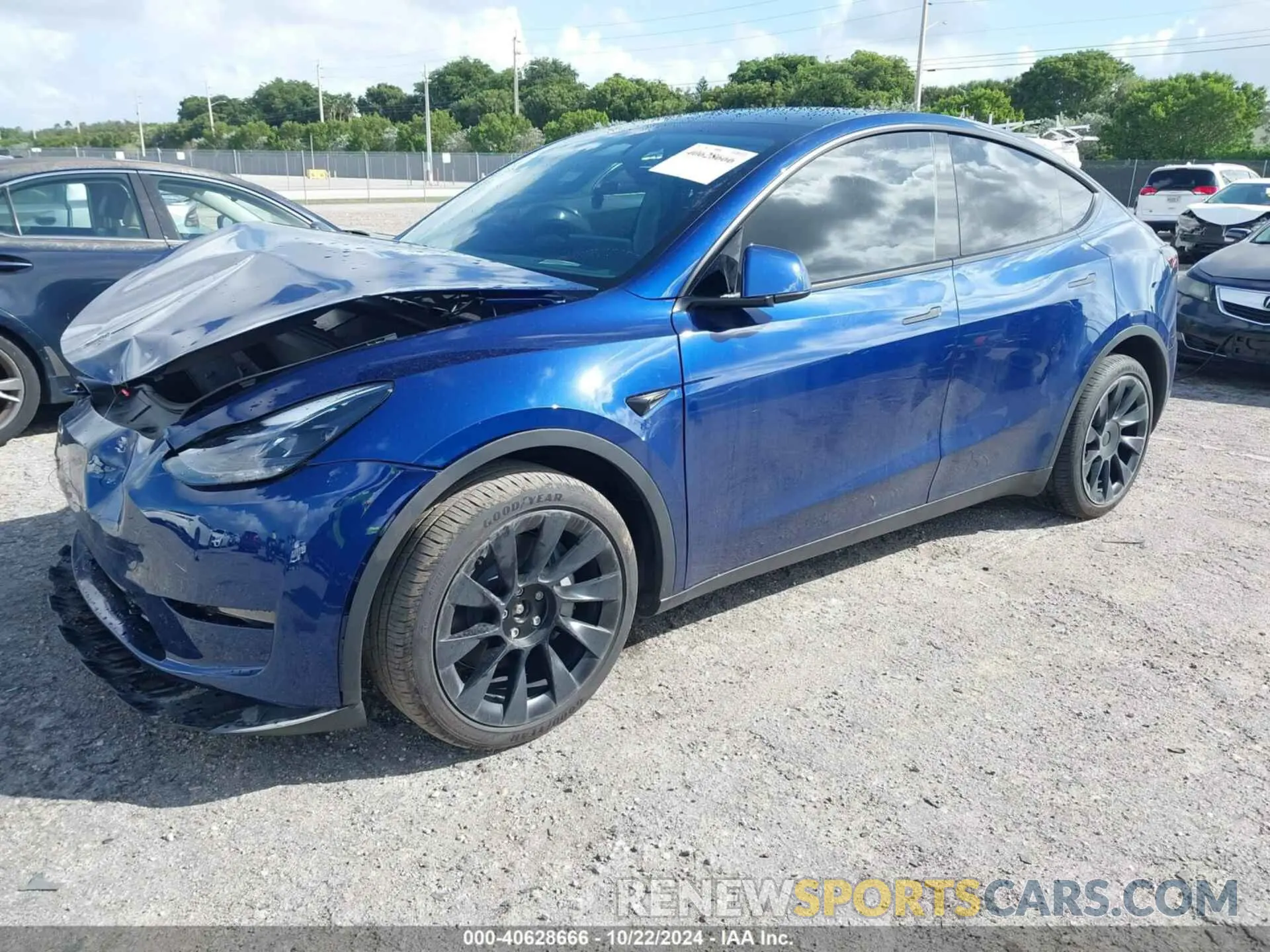 2 fotografías del automóvil dañado 7SAYGDEE4RA249149 TESLA MODEL Y 2024