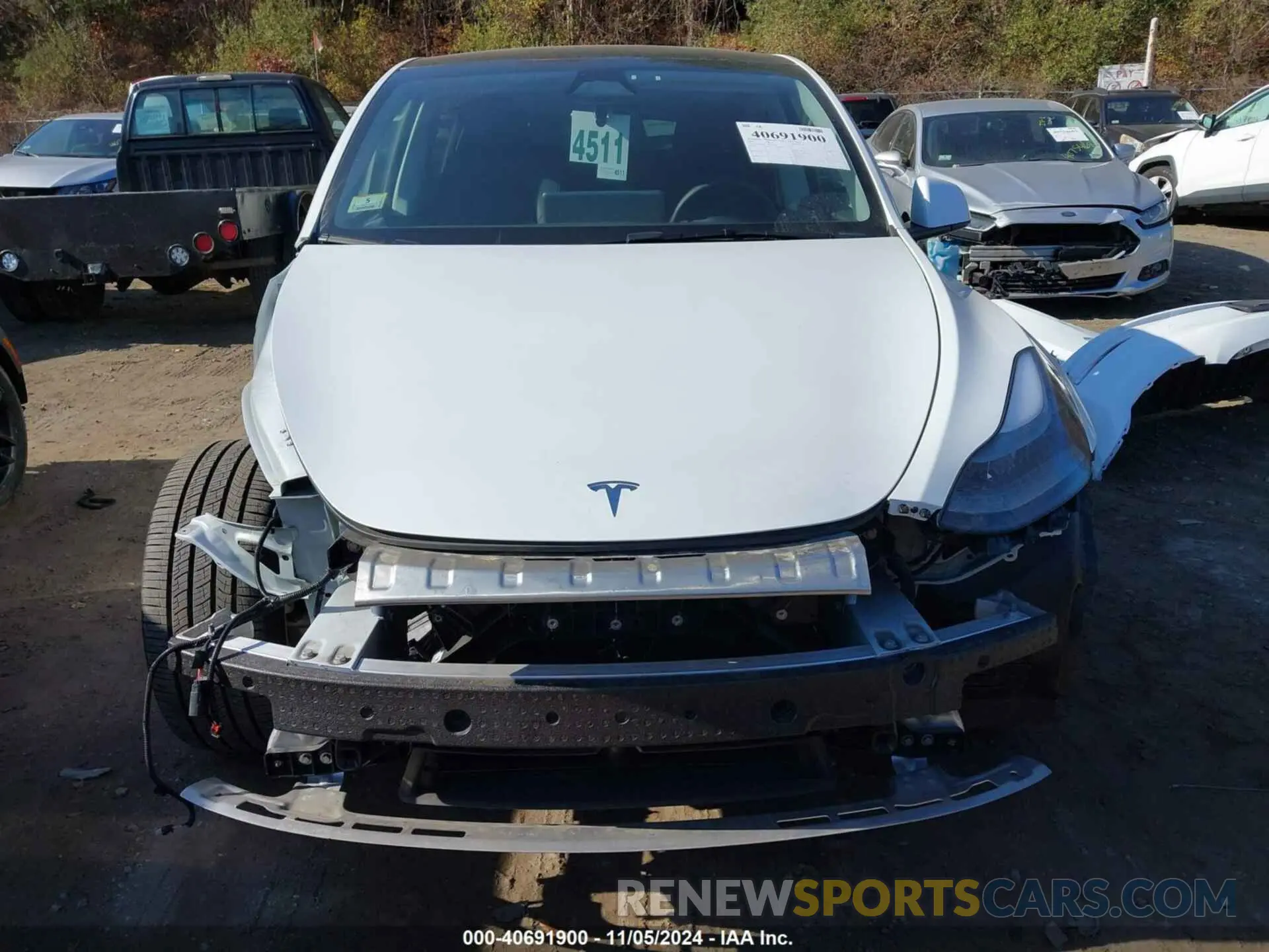 13 fotografías del automóvil dañado 7SAYGDEE4RA285178 TESLA MODEL Y 2024