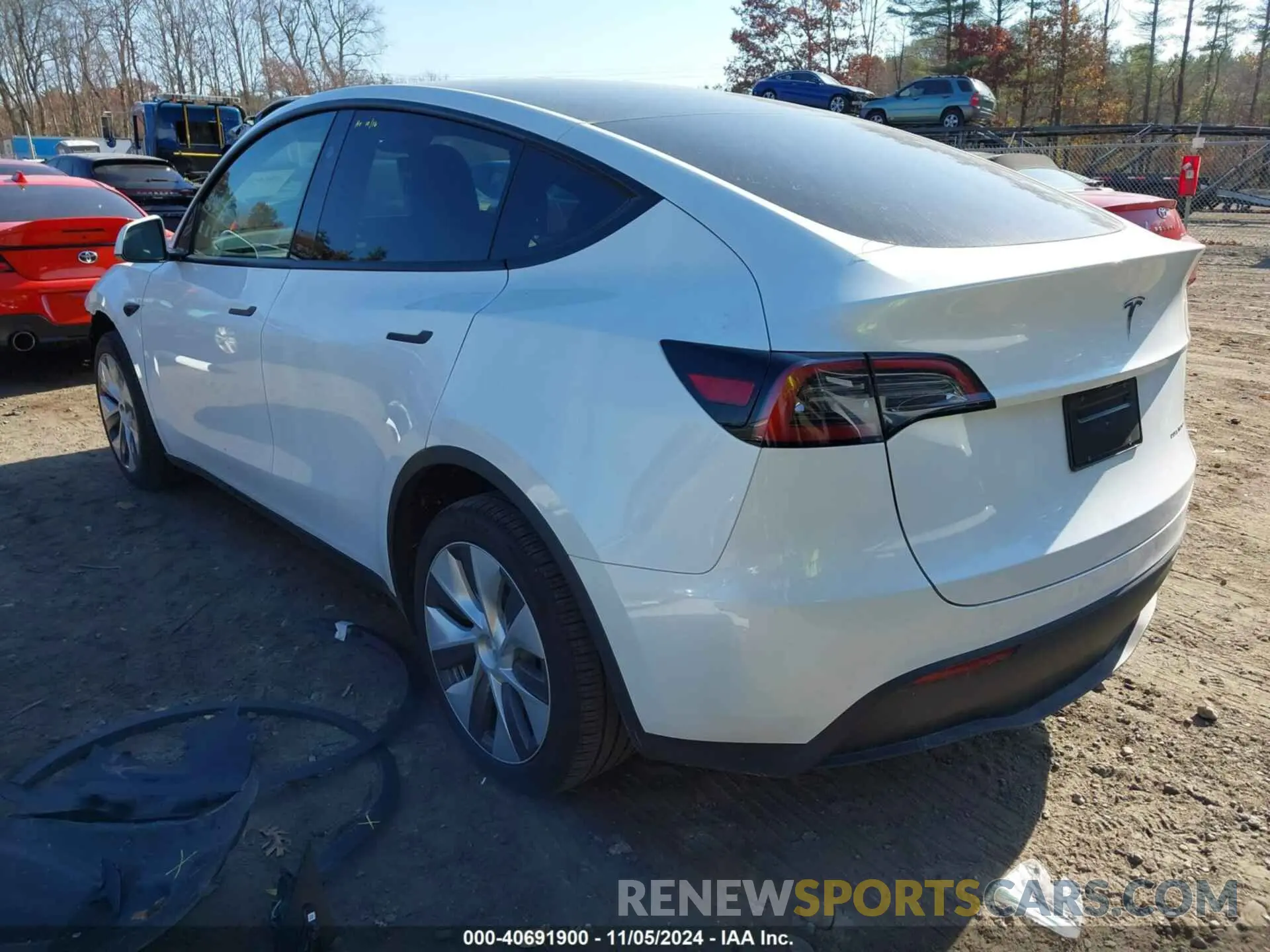 3 fotografías del automóvil dañado 7SAYGDEE4RA285178 TESLA MODEL Y 2024