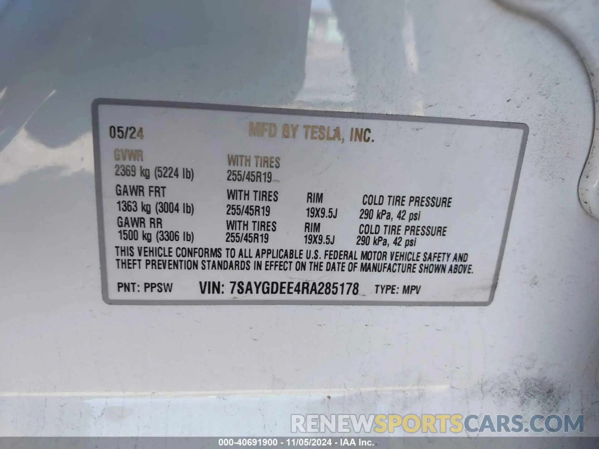 9 fotografías del automóvil dañado 7SAYGDEE4RA285178 TESLA MODEL Y 2024