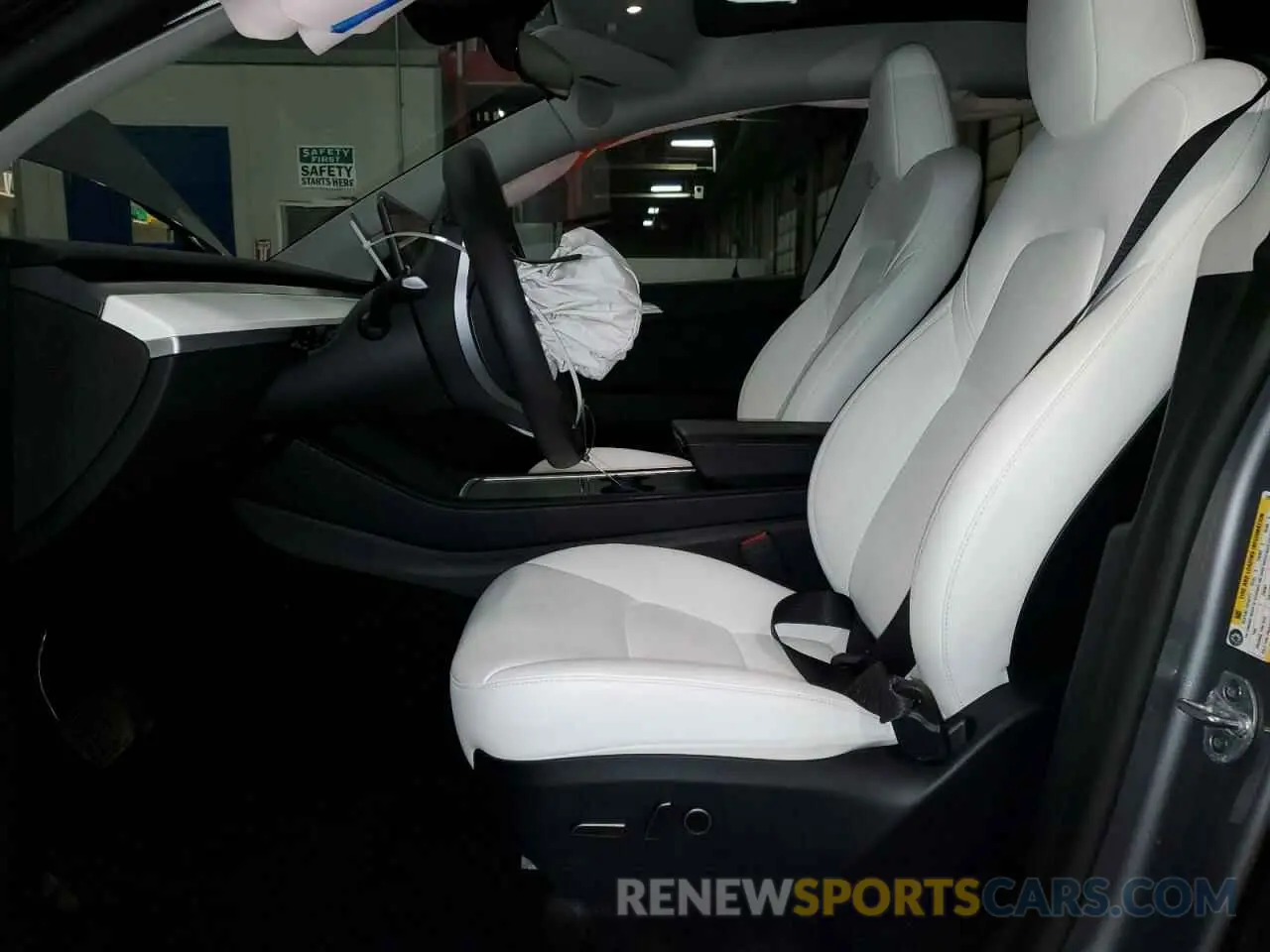 7 fotografías del automóvil dañado 7SAYGDEE4RA318180 TESLA MODEL Y 2024