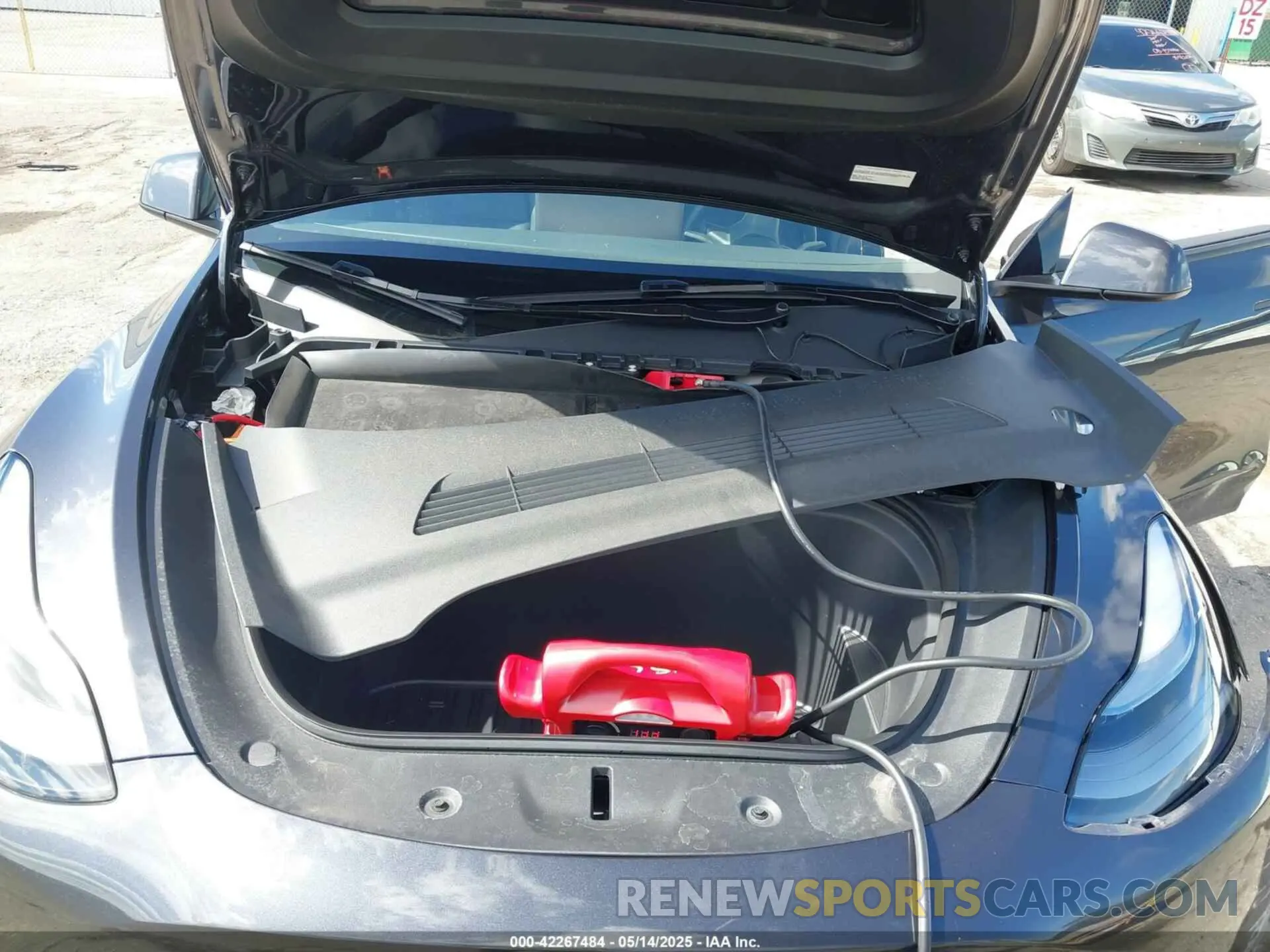 10 fotografías del automóvil dañado 7SAYGDEE4RA322410 TESLA MODEL Y 2024