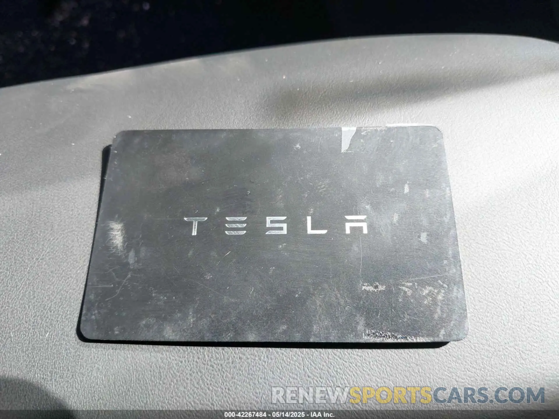 11 fotografías del automóvil dañado 7SAYGDEE4RA322410 TESLA MODEL Y 2024