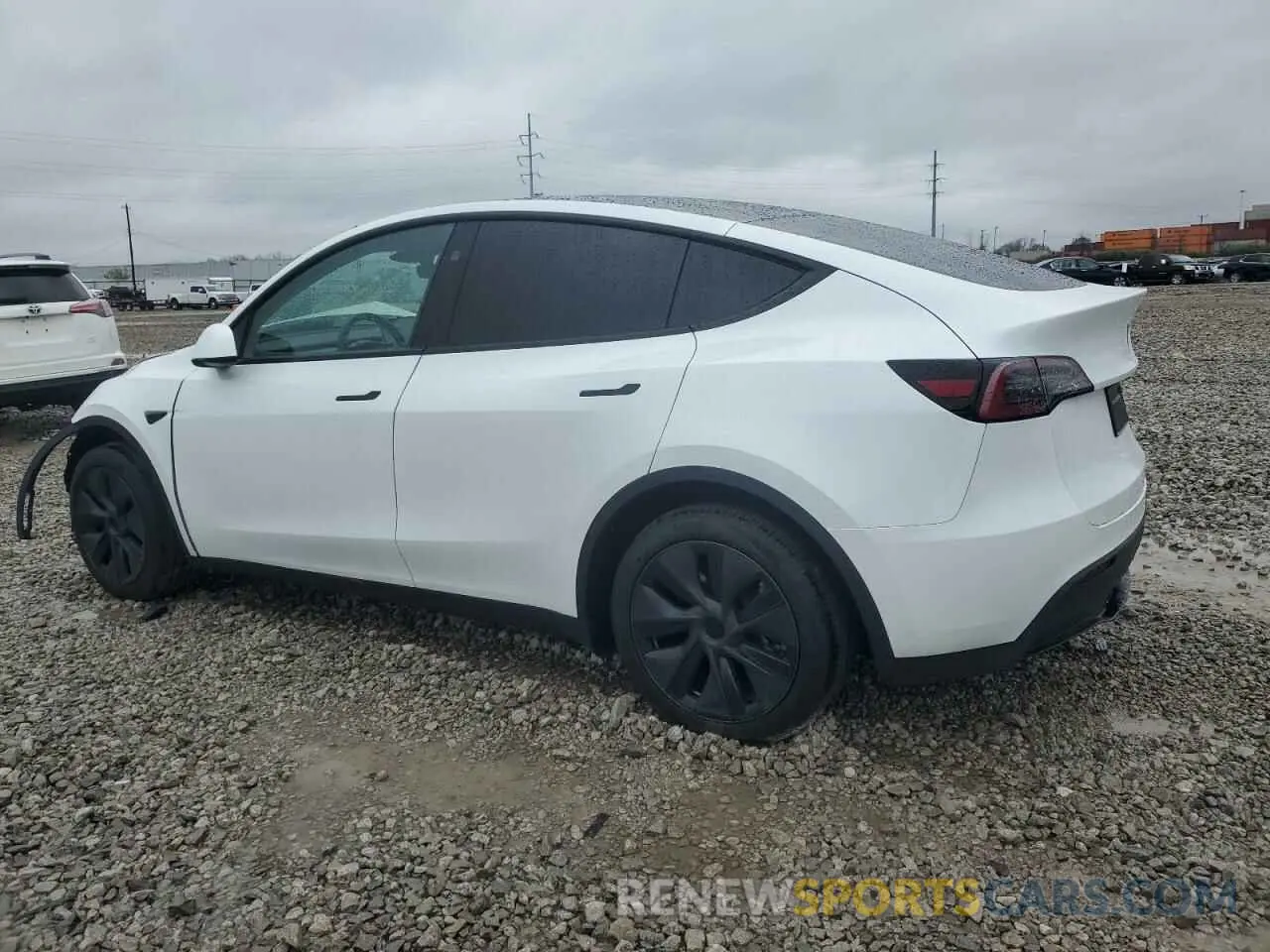 2 fotografías del automóvil dañado 7SAYGDEE4RA327350 TESLA MODEL Y 2024