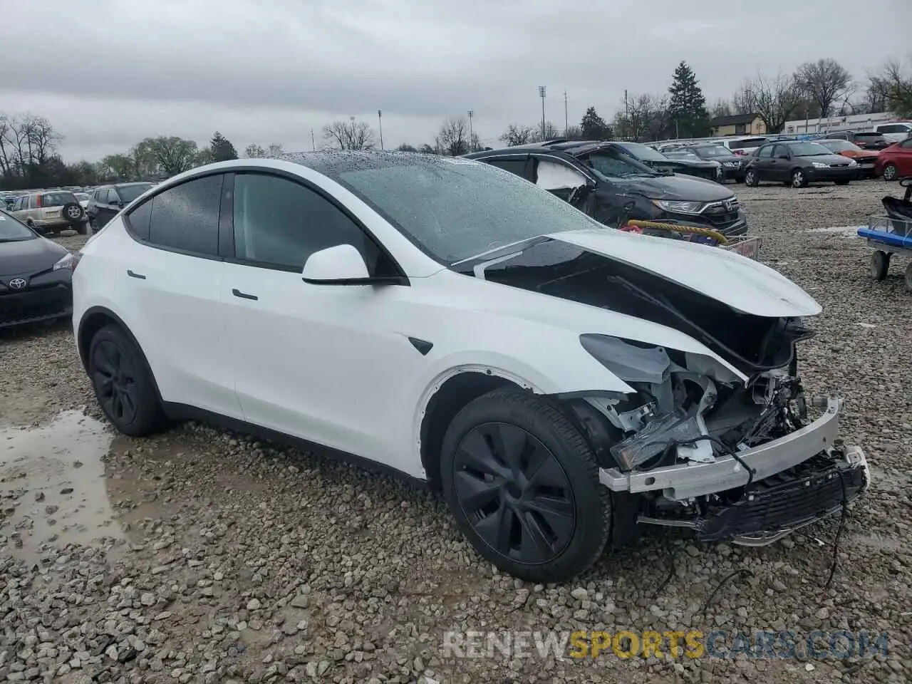 4 fotografías del automóvil dañado 7SAYGDEE4RA327350 TESLA MODEL Y 2024