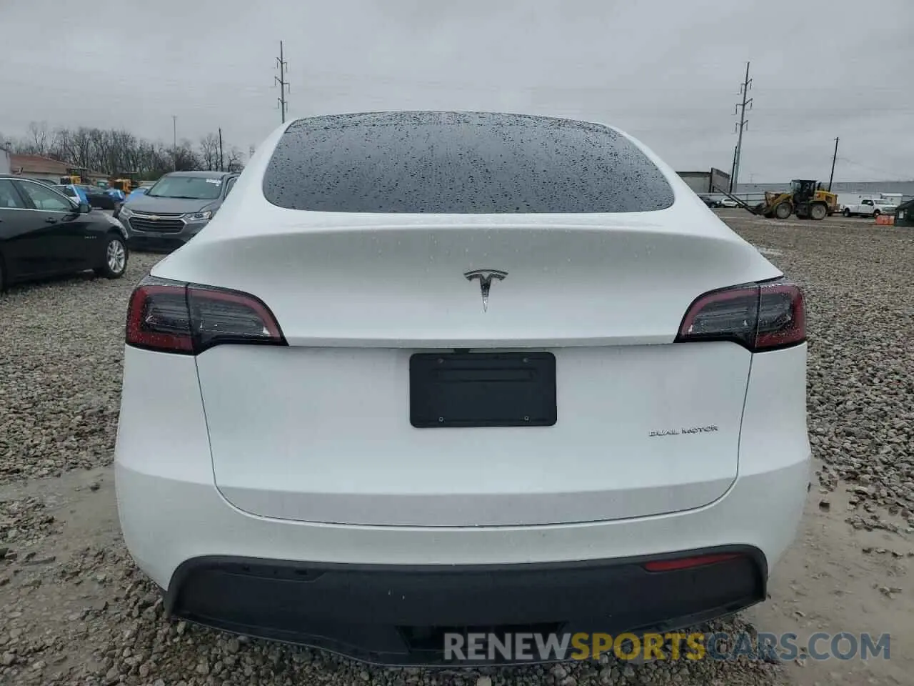 6 fotografías del automóvil dañado 7SAYGDEE4RA327350 TESLA MODEL Y 2024
