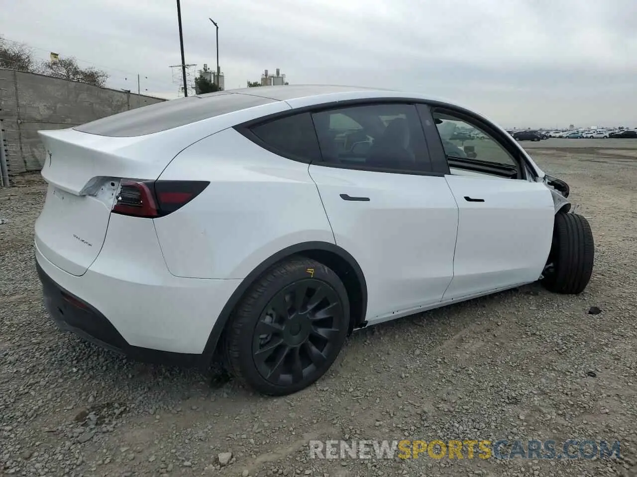 3 fotografías del automóvil dañado 7SAYGDEE4RF082262 TESLA MODEL Y 2024