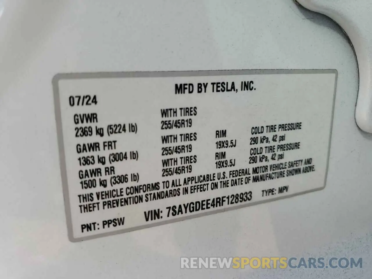 13 fotografías del automóvil dañado 7SAYGDEE4RF128933 TESLA MODEL Y 2024