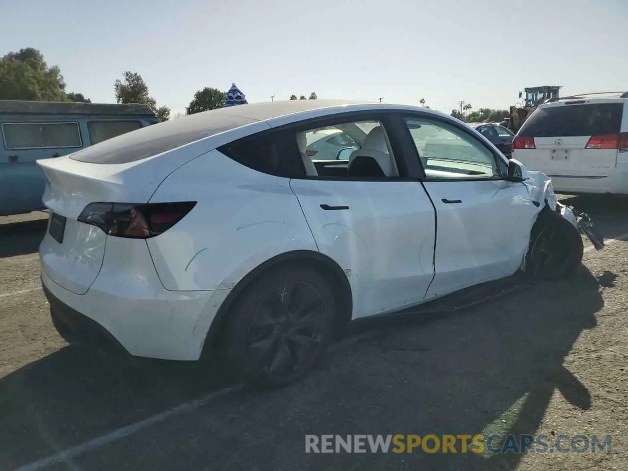 3 fotografías del automóvil dañado 7SAYGDEE4RF128933 TESLA MODEL Y 2024