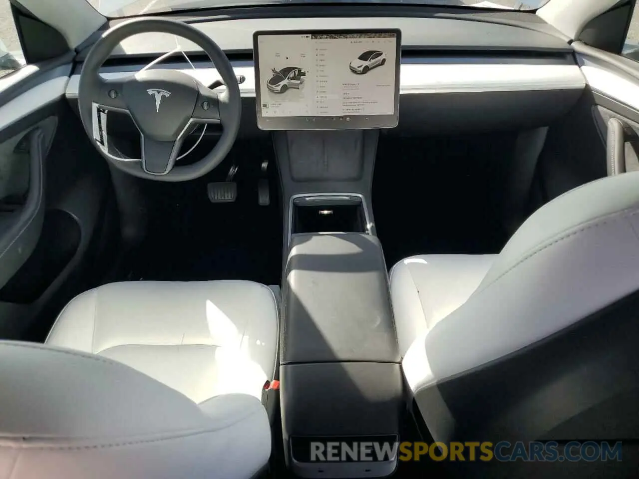 8 fotografías del automóvil dañado 7SAYGDEE4RF128933 TESLA MODEL Y 2024