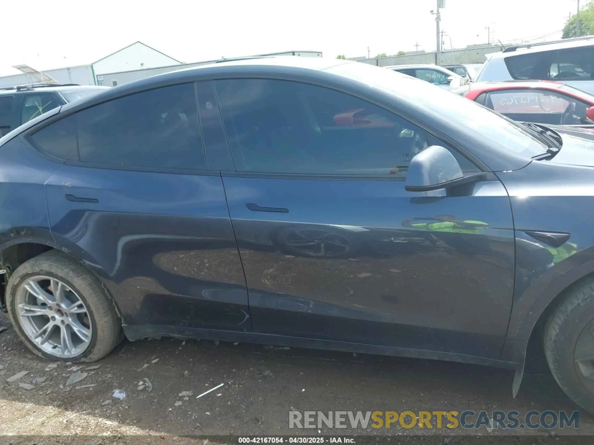 14 fotografías del automóvil dañado 7SAYGDEE5RA224759 TESLA MODEL Y 2024