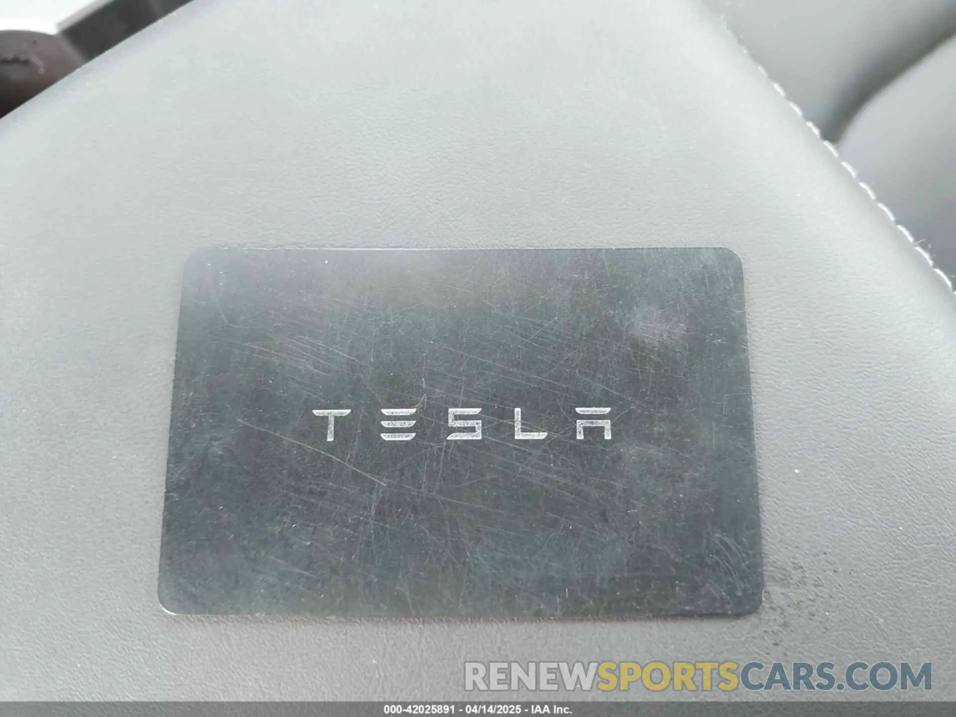 11 fotografías del automóvil dañado 7SAYGDEE5RA226317 TESLA MODEL Y 2024