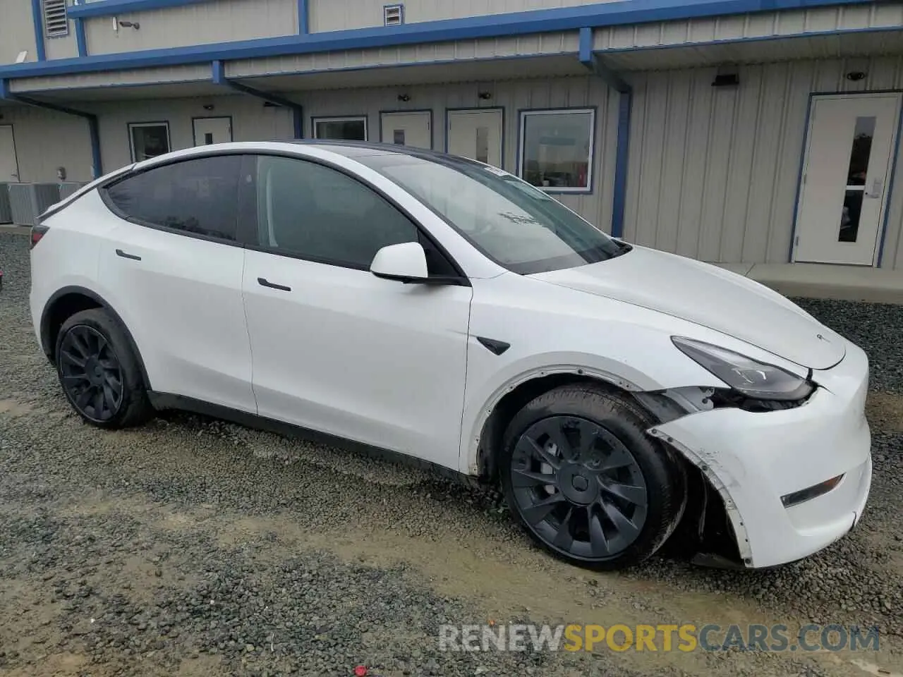 4 fotografías del automóvil dañado 7SAYGDEE5RA242839 TESLA MODEL Y 2024