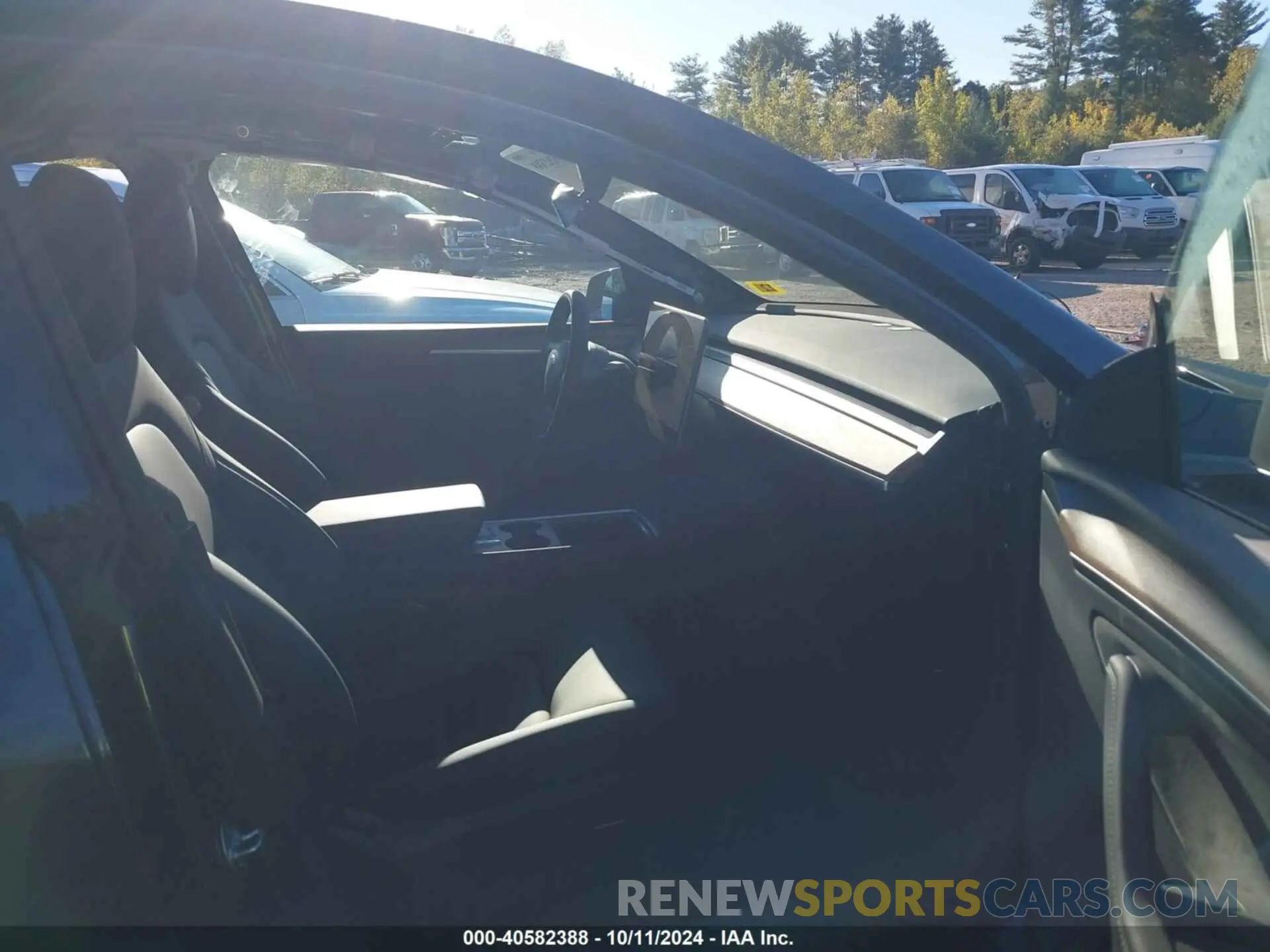 5 fotografías del automóvil dañado 7SAYGDEE5RA247944 TESLA MODEL Y 2024