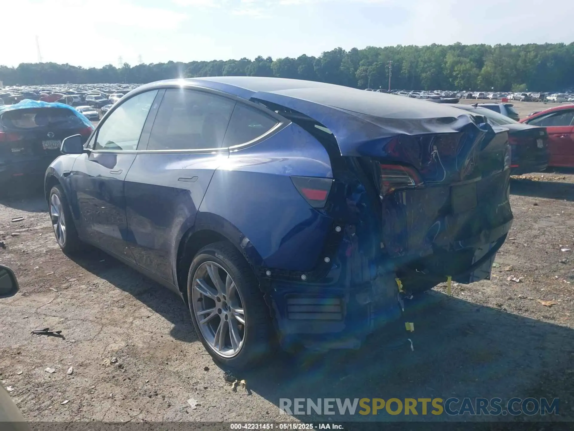 3 fotografías del automóvil dañado 7SAYGDEE5RA285075 TESLA MODEL Y 2024