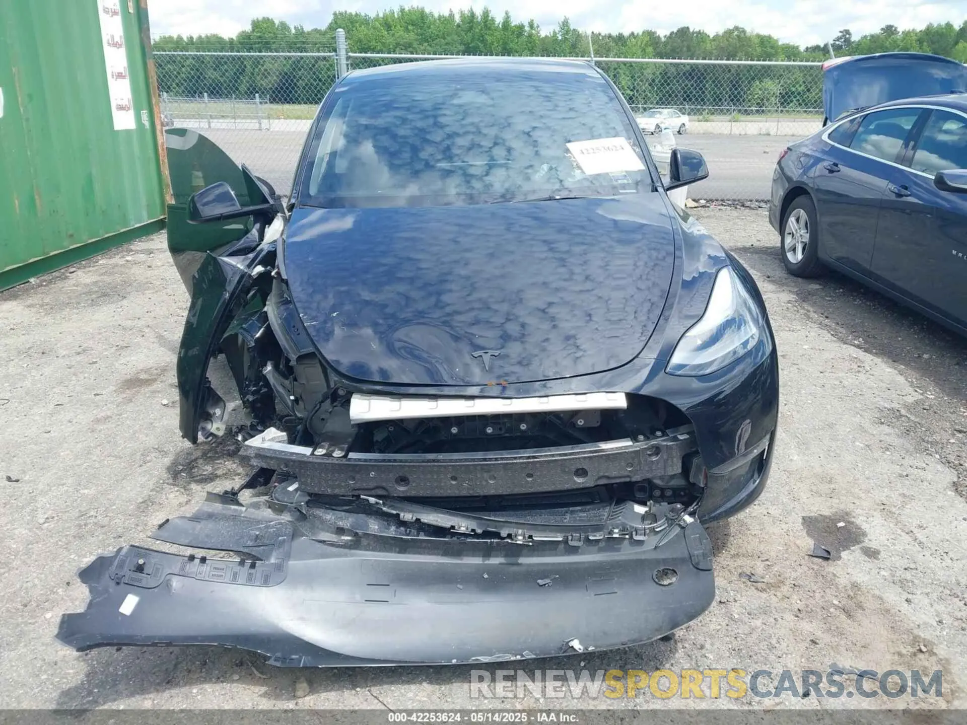 13 fotografías del automóvil dañado 7SAYGDEE6RA218338 TESLA MODEL Y 2024