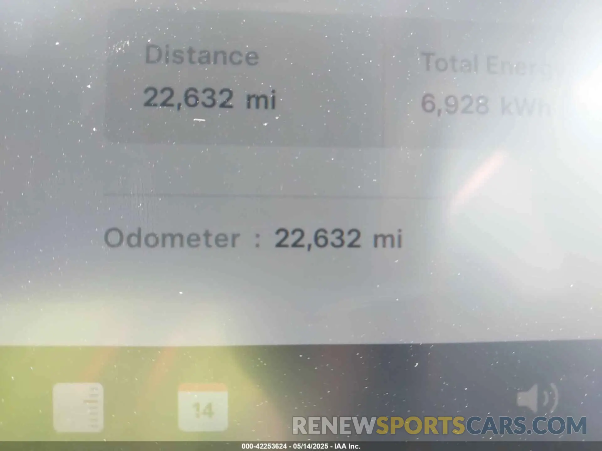 16 fotografías del automóvil dañado 7SAYGDEE6RA218338 TESLA MODEL Y 2024