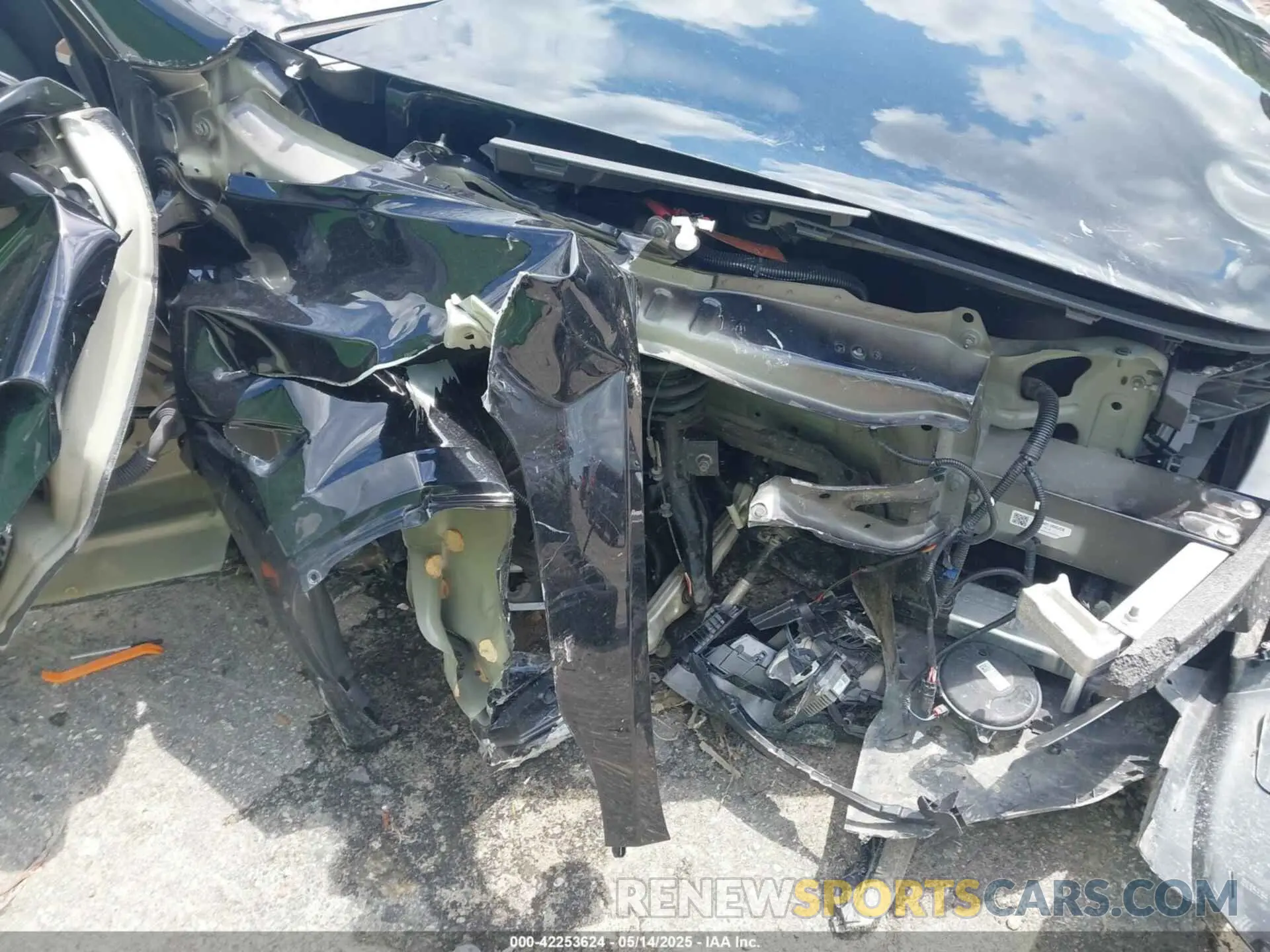 21 fotografías del automóvil dañado 7SAYGDEE6RA218338 TESLA MODEL Y 2024
