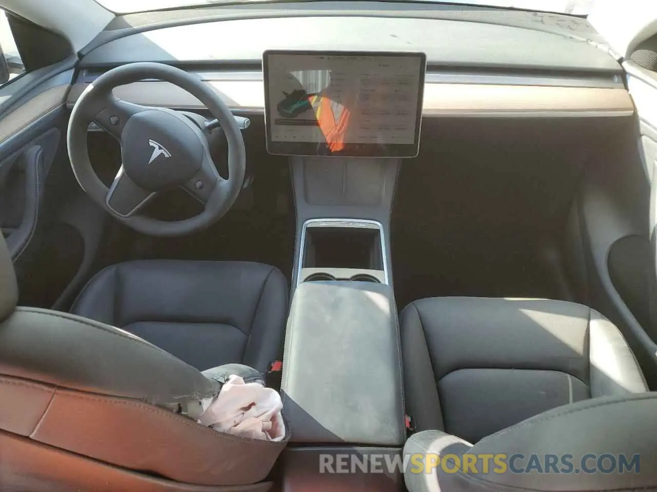 8 fotografías del automóvil dañado 7SAYGDEE6RA231574 TESLA MODEL Y 2024