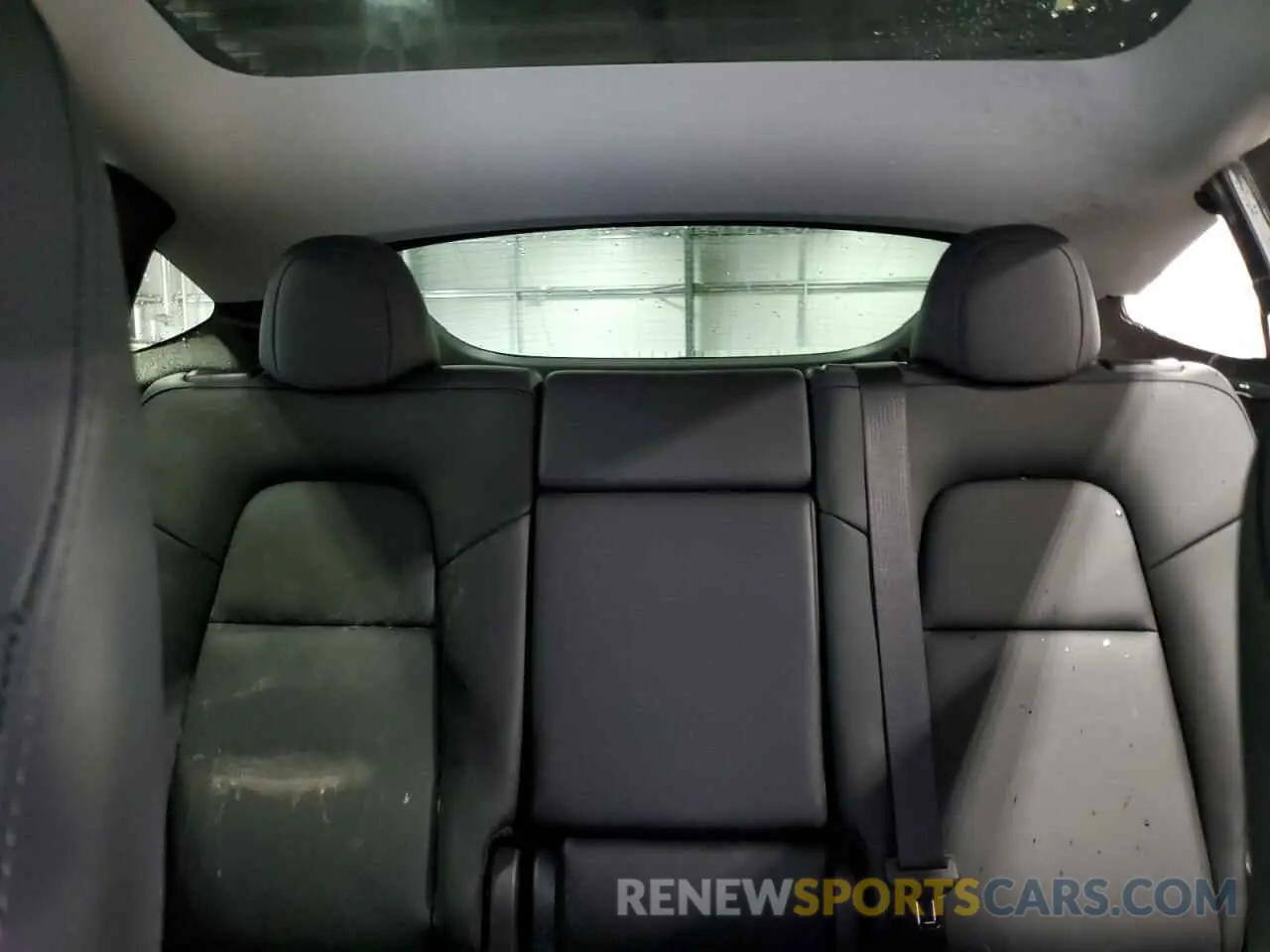 10 fotografías del automóvil dañado 7SAYGDEE6RA253946 TESLA MODEL Y 2024